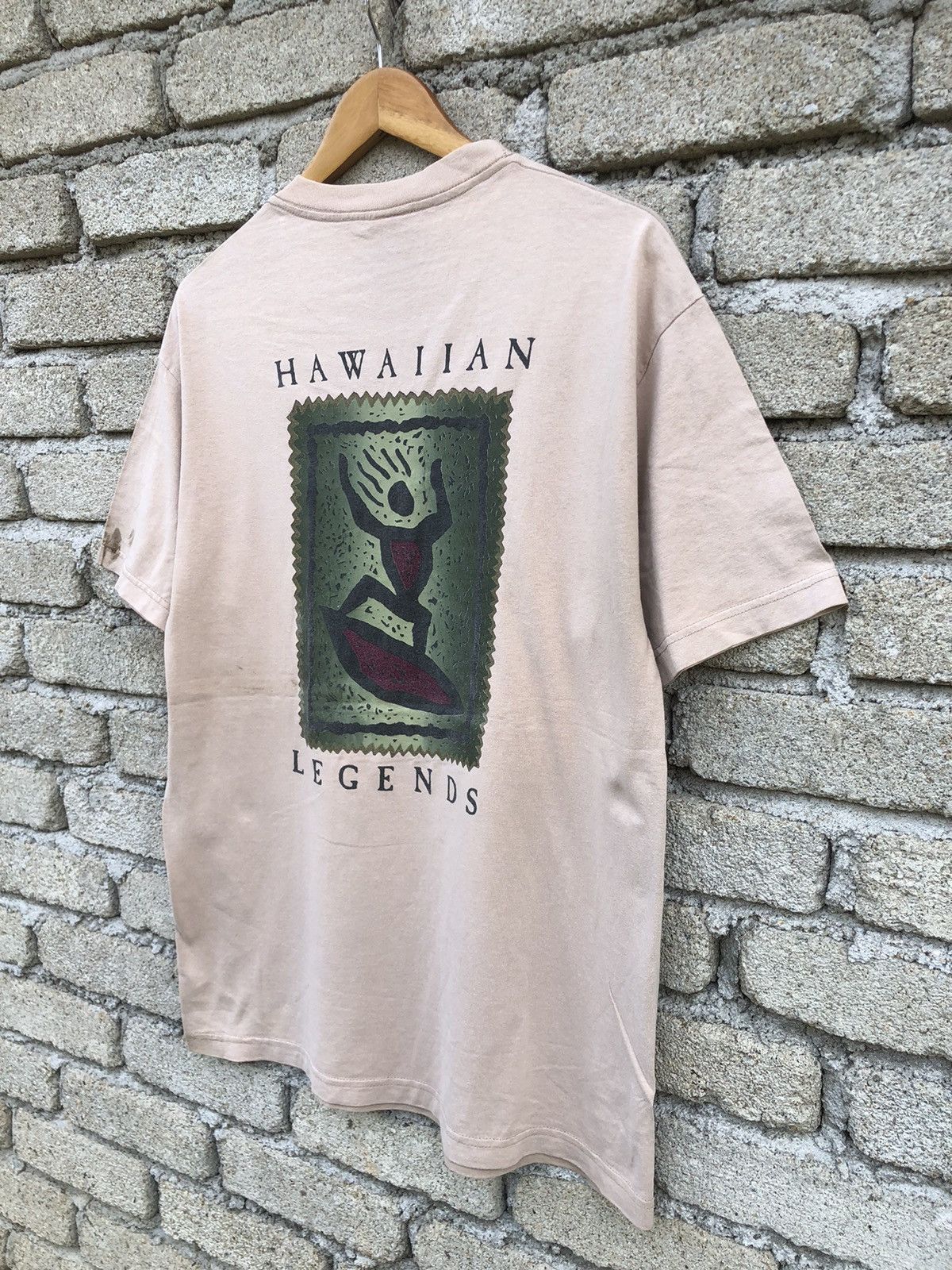 Vintage Vintage 90s Hawaiian Legends Backhit Tshirt Size US L / EU 52-54 / 3 - 3 Thumbnail