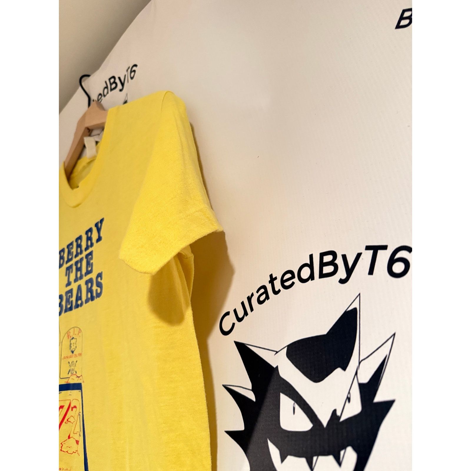 Other Vintage Berry the Bears Patriots Shirt Large Yellow 1986 NFL Size US L / EU 52-54 / 3 - 5 Thumbnail