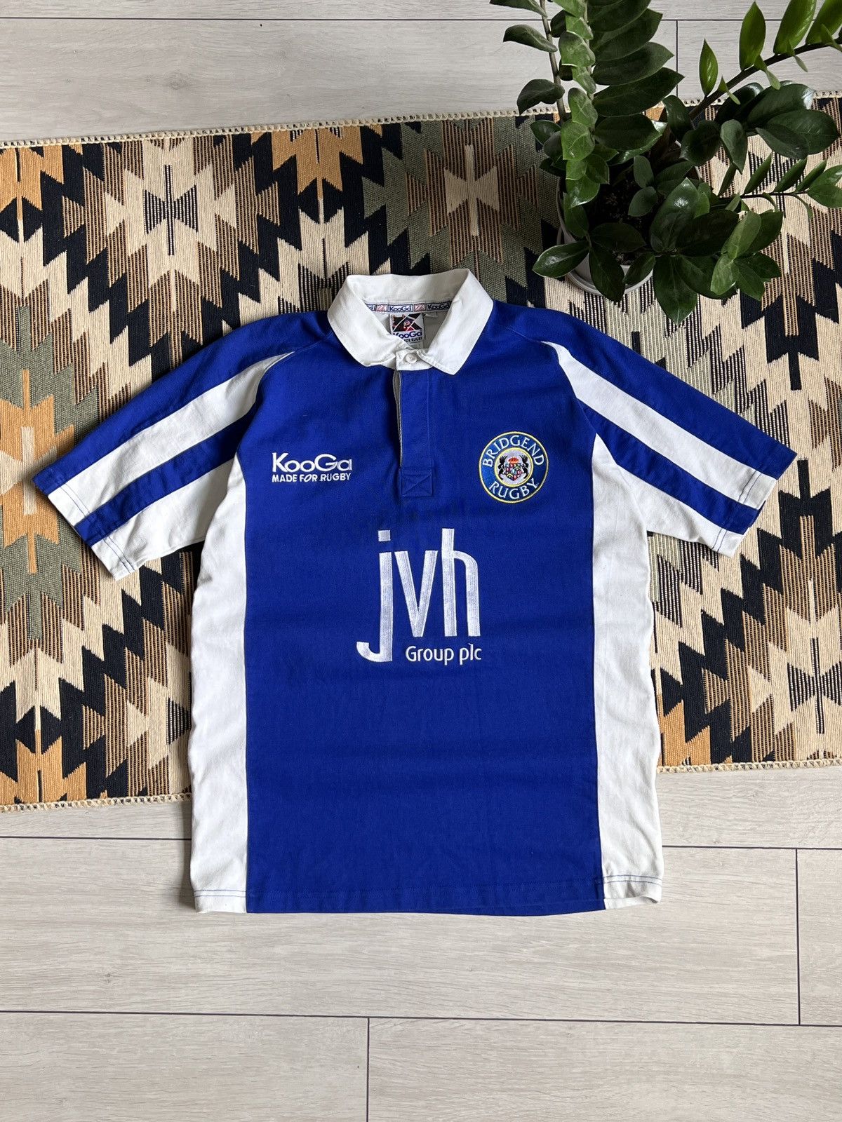 Vintage Vintage Bridgend 2002-03 Rugby Union Shirt Kooga Jersey Size US S / EU 44-46 / 1 - 1 Thumbnail