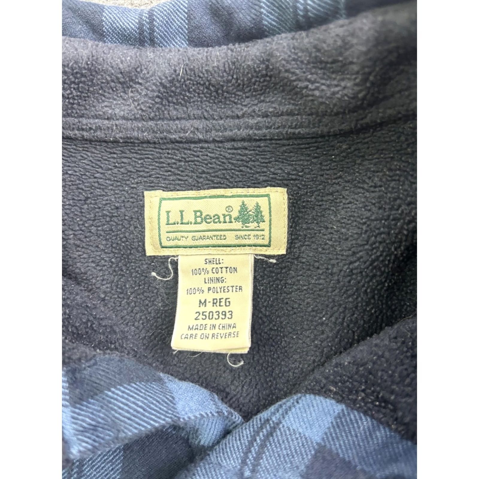 Vintage LL Bean Jacket Mens M Blue Plaid Flannel Shirt Jacket Shacket Lined Insulated Size US M / EU 48-50 / 2 - 2 Thumbnail