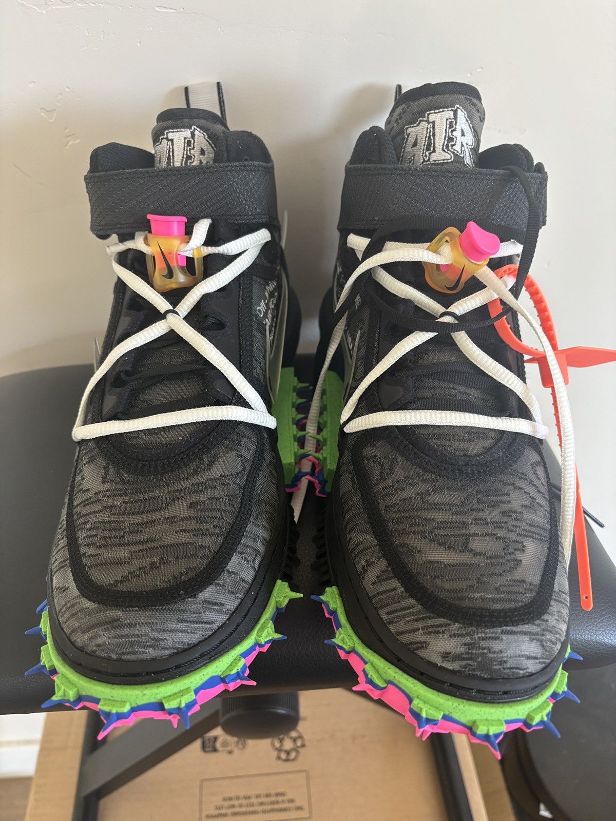 Nike × Off-White Off-White Air Force 1 Mid Black Size US 9 / EU 42 - 4 Thumbnail