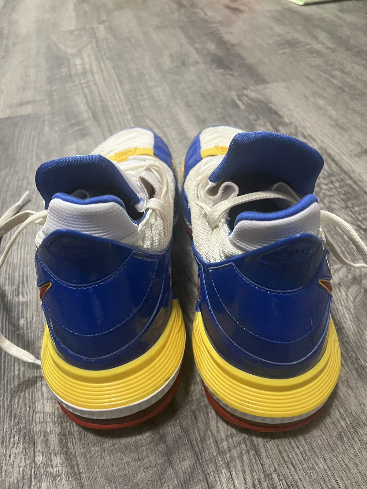 Nike Lebron 16 SuperBron size 12.5 Size US 12 / EU 45 - 4 Thumbnail