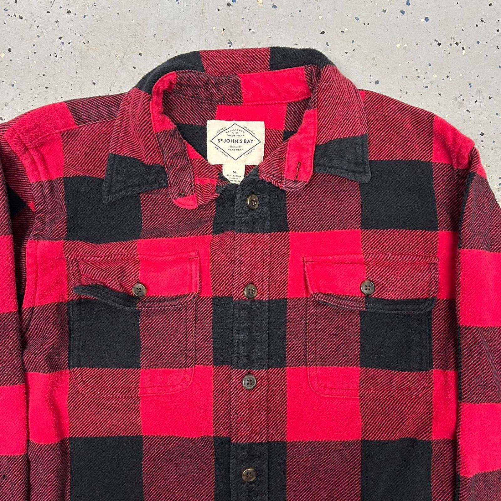 Other Red and black St. Johns bay plaid button-up shirt Size US M / EU 48-50 / 2 - 2 Thumbnail