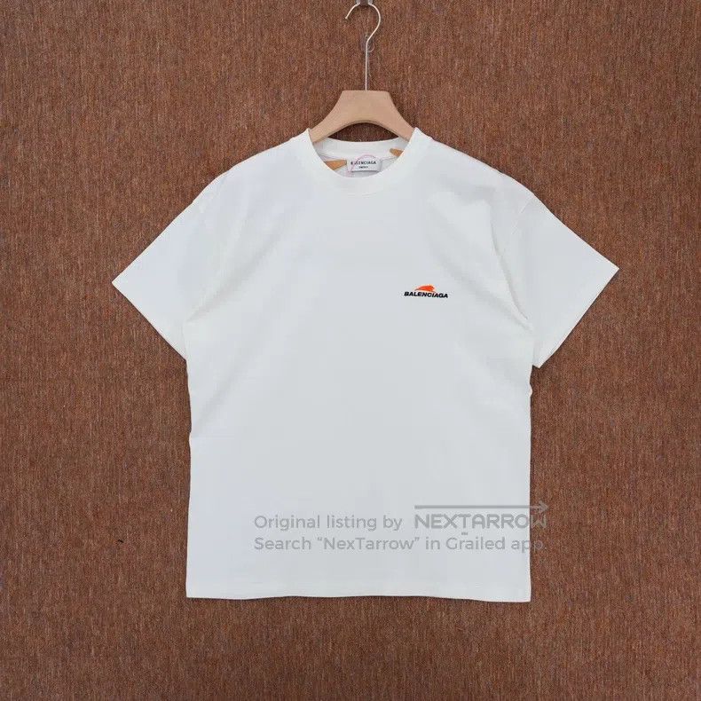 Balenciaga Balenciaga Year of the Tiger limited edition short-sleeve Size US M / EU 48-50 / 2 - 1 Thumbnail