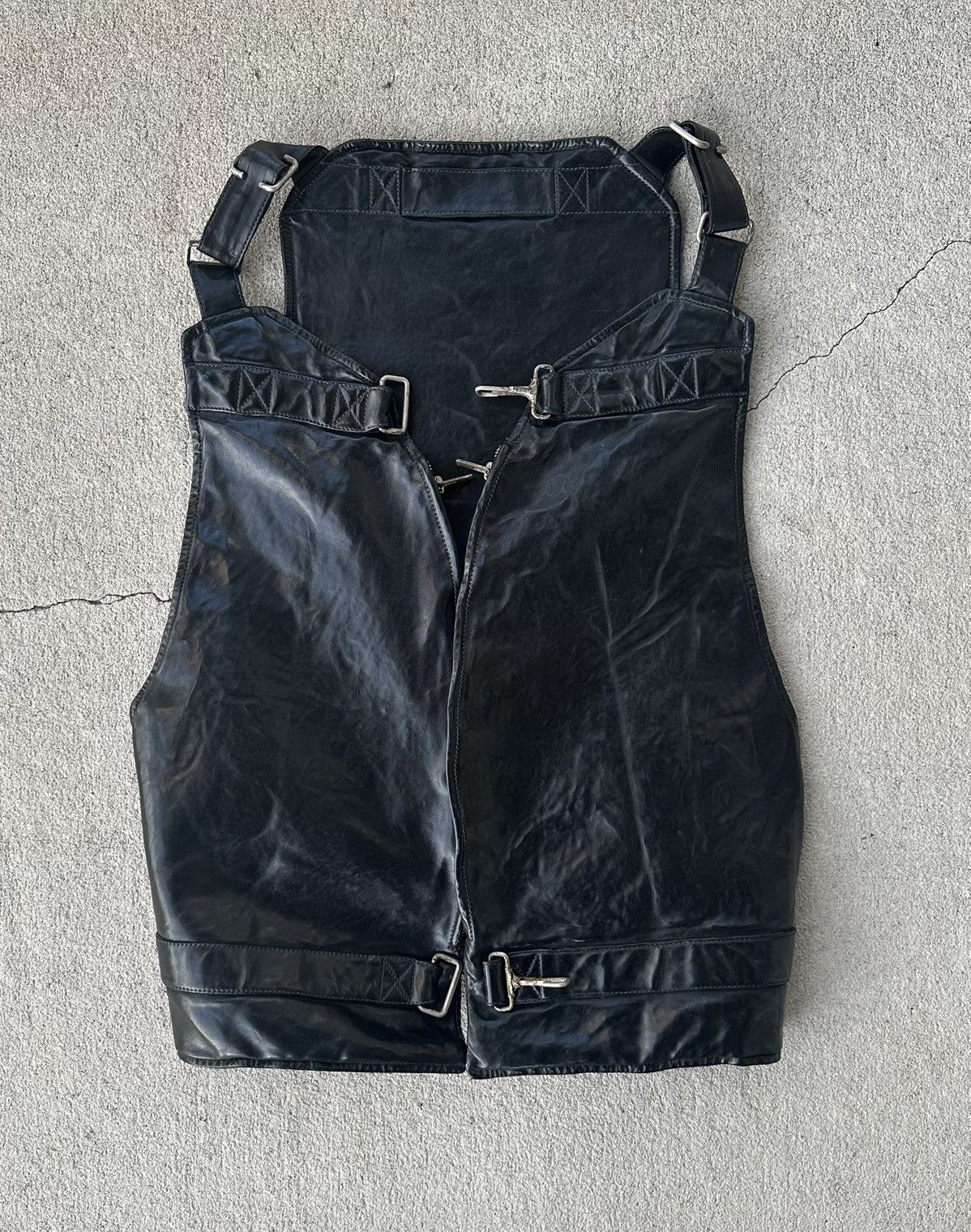 Carol Christian Poell Carol Christian Poell AM/2373 CORS-PTC/10 Vest Bag Size US S / EU 44-46 / 1 - 2 Thumbnail