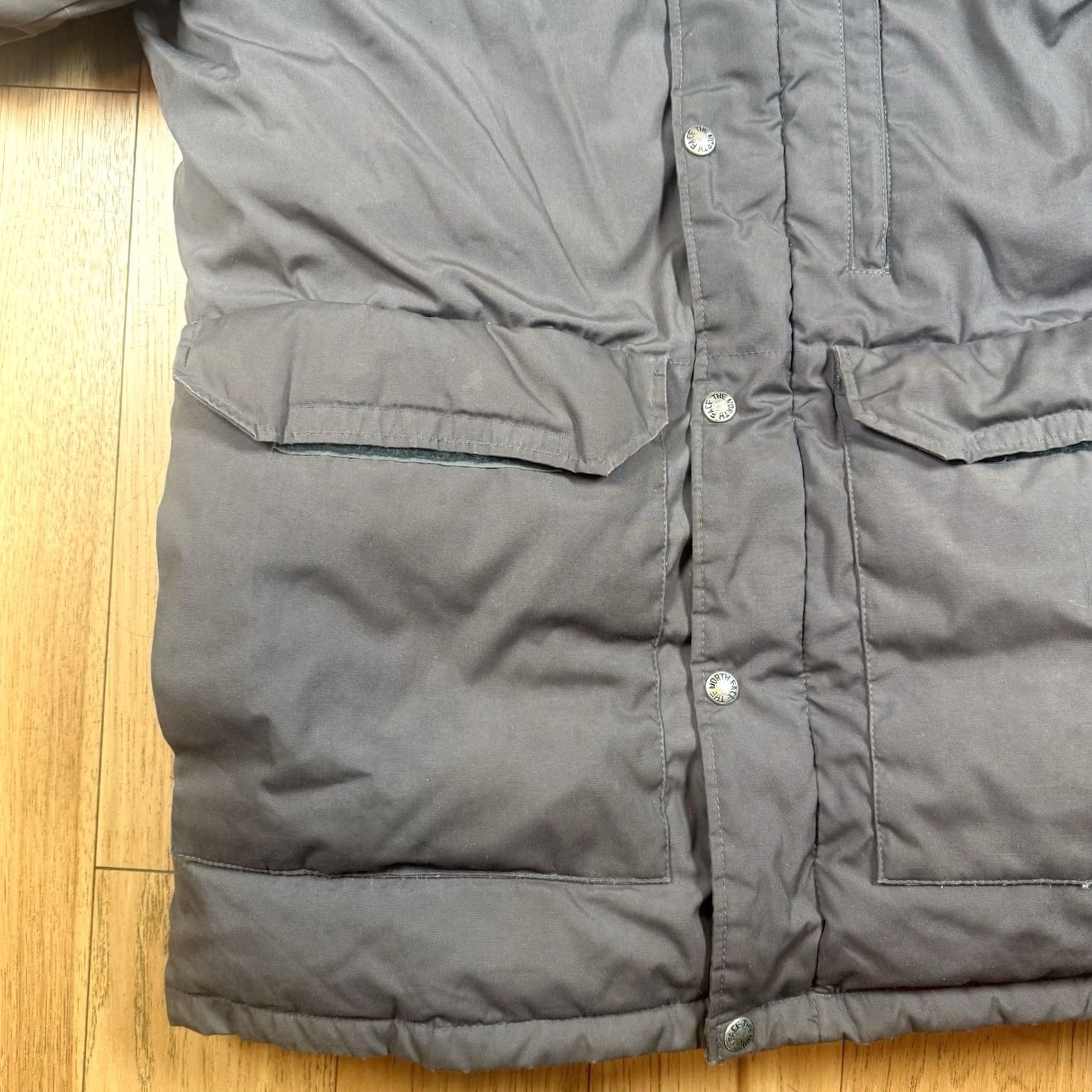 The North Face VINTAGE The North Face Down Puffer Jacket Mens Large Grey USA Button Jacket Mens L Gray Down Nylon USA Made Size US L / EU 52-54 / 3 - 3 Thumbnail