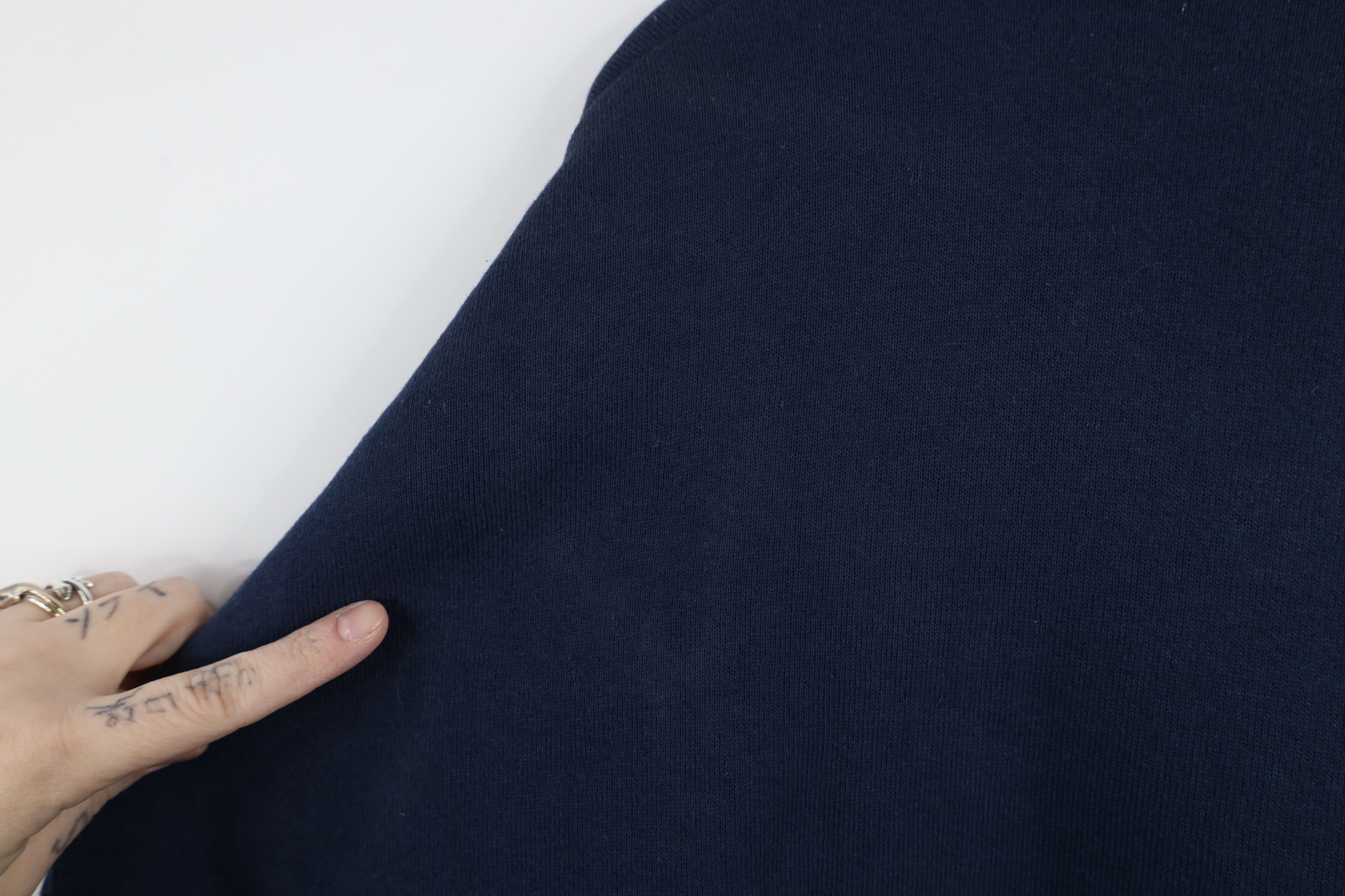 Vintage Vintage 90s Streetwear Luau Crewneck Sweatshirt Navy Blue Size US XXL / EU 58 / 5 - 8 Thumbnail