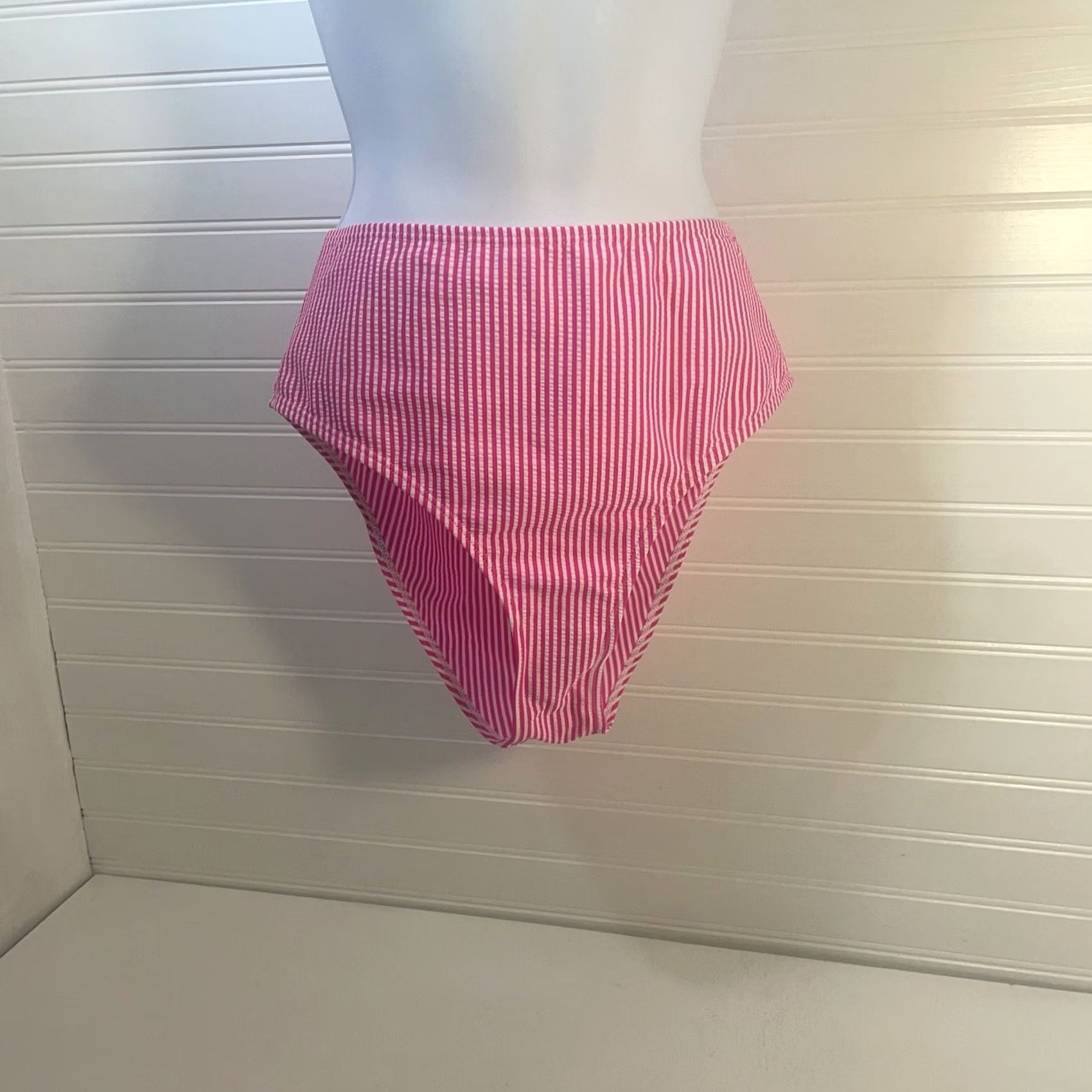 Shein Shein bikini swimsuit bottom large pink white stripes bikini bottom SheIn Size 36" / US 14 / IT 50 - 7 Thumbnail