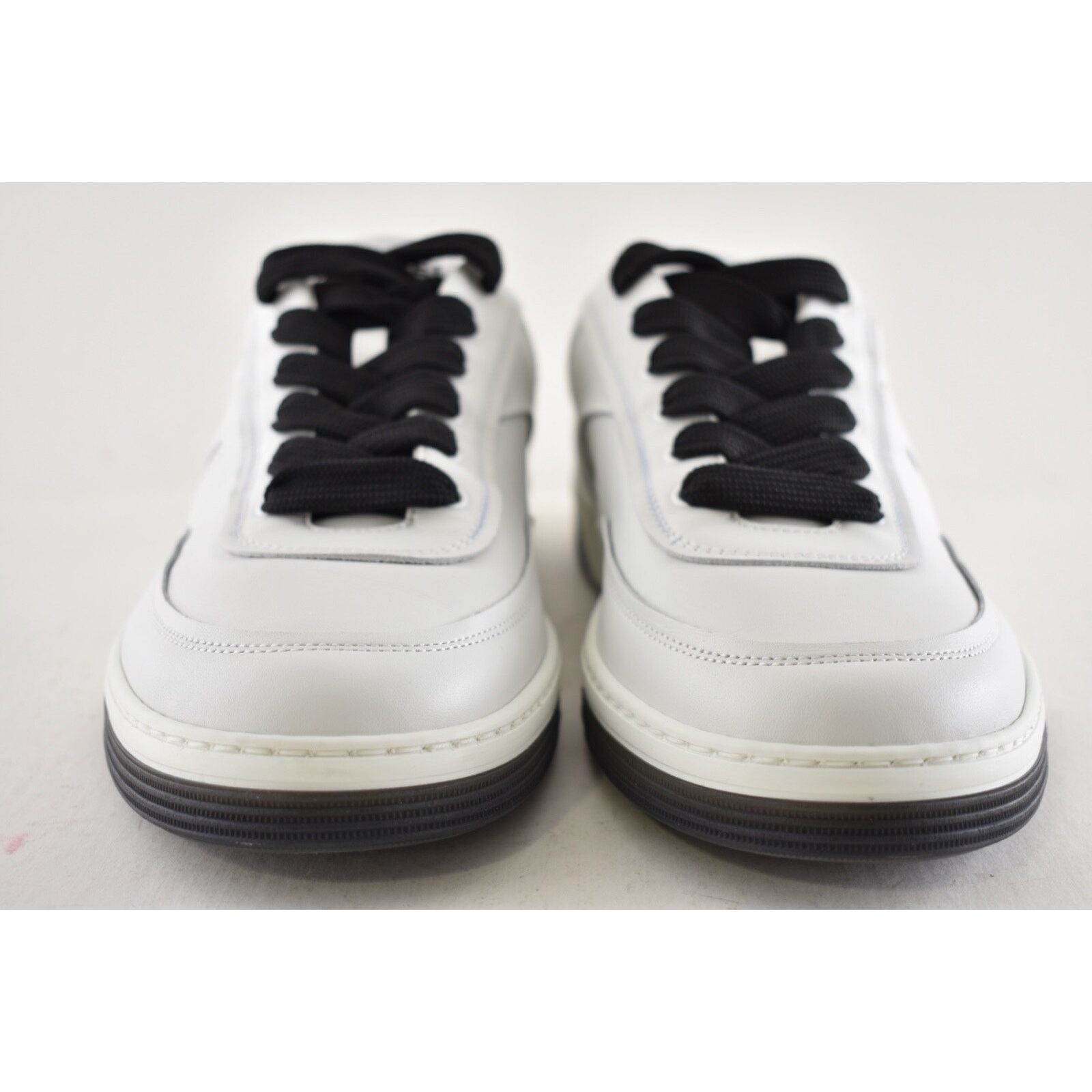 Chanel Chanel 24P Leather CC Logo Flat Lace Up Runner Sneaker 41.5 Size US 11.5 / IT 41.5 - 9 Thumbnail