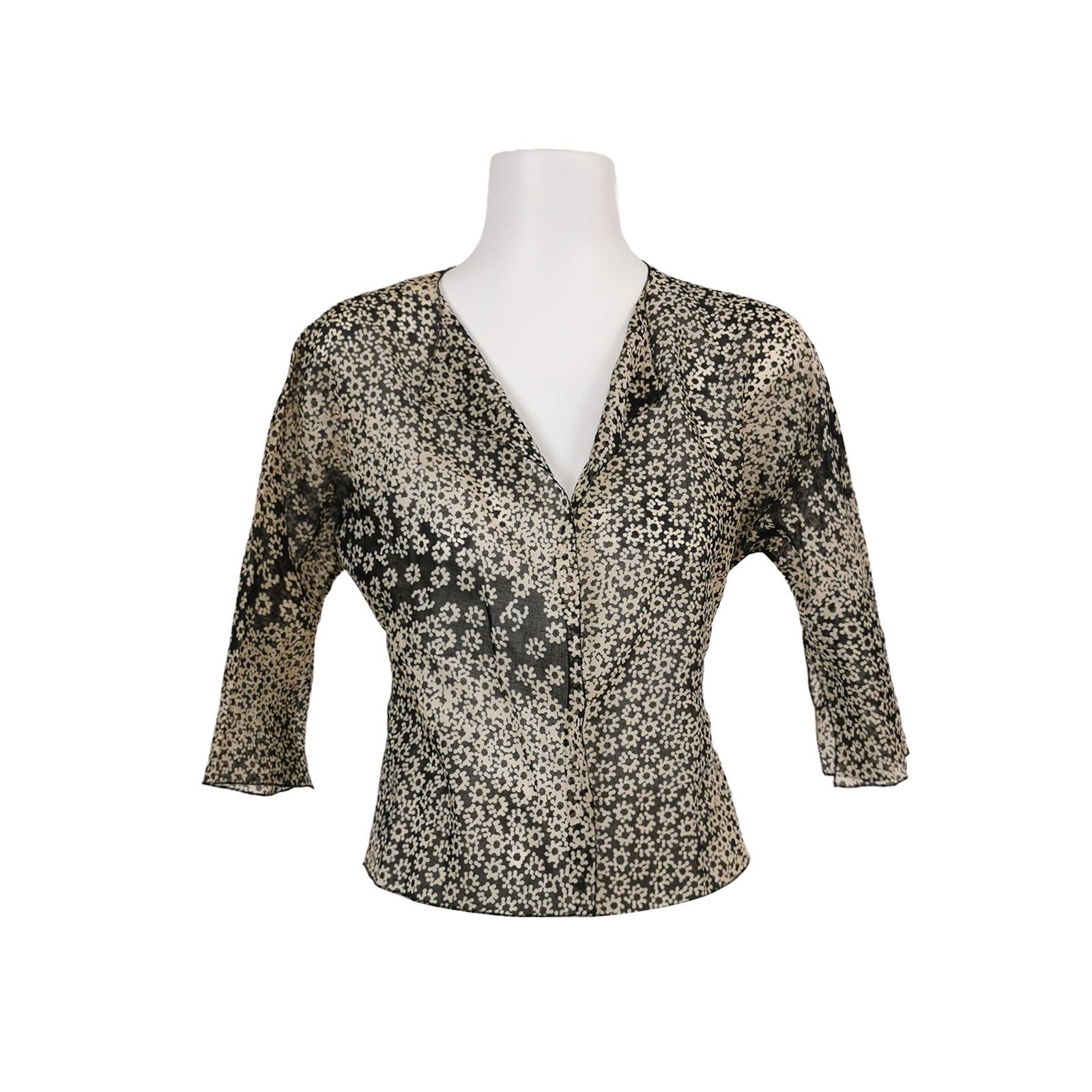 Chanel Chanel Women it_36 Short Sleeve Shirts Size XS / US 0-2 / IT 36-38 - 1 Thumbnail