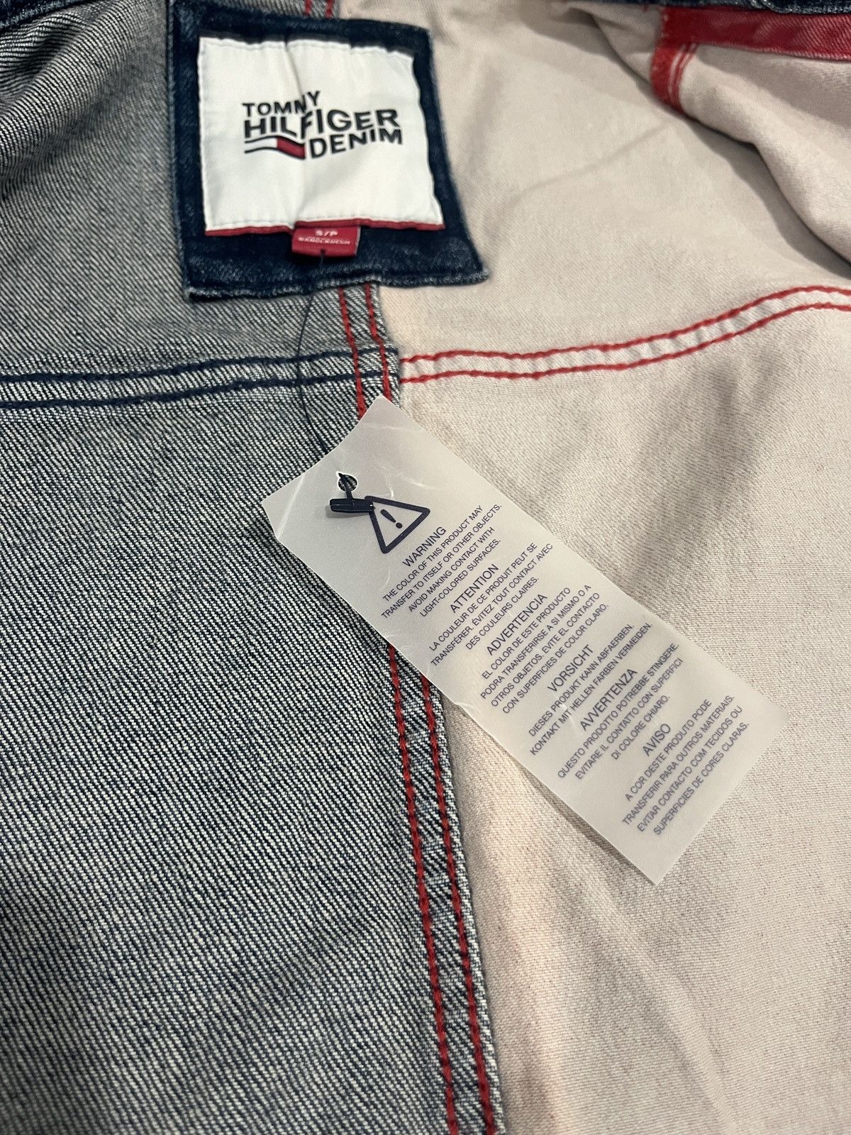 Tommy Hilfiger Vintage Tommy Hilfiger Men Red Blue Denim Button Size US S / EU 44-46 / 1 - 5 Thumbnail