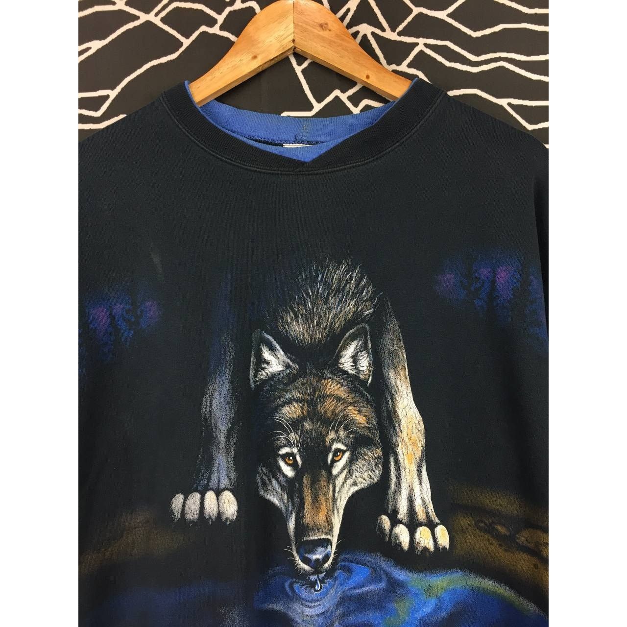 Other Vtg Art Unlimited Sportswear Made In Usa Wolves Sweatshirt Size US XL / EU 56 / 4 - 3 Thumbnail