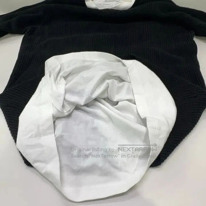 Balenciaga Balenciaga Layered V. Size US S / EU 44-46 / 1 - 9 Thumbnail