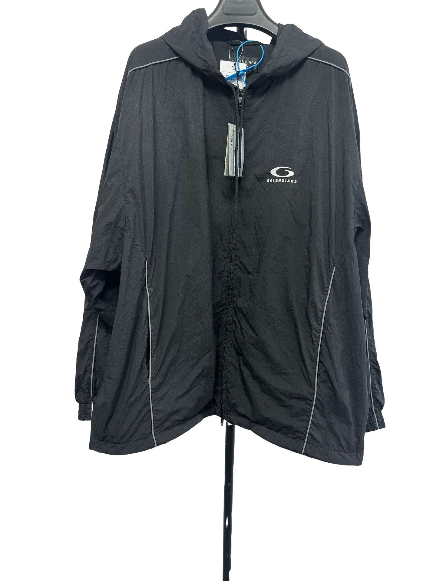 Balenciaga Balenciaga Nylon Hooded Windbreaker Jacket XS Size US XS / EU 42 / 0 - 1 Thumbnail