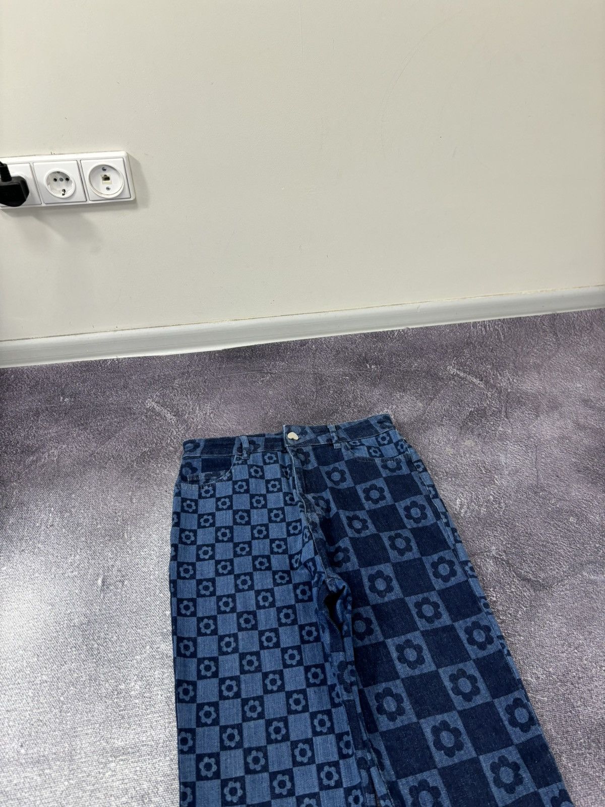 Jaded London Jaded London Women’s Chessboard Blue Hype Flared Denim Jeans Size 30" / US 8 / IT 44 - 4 Thumbnail