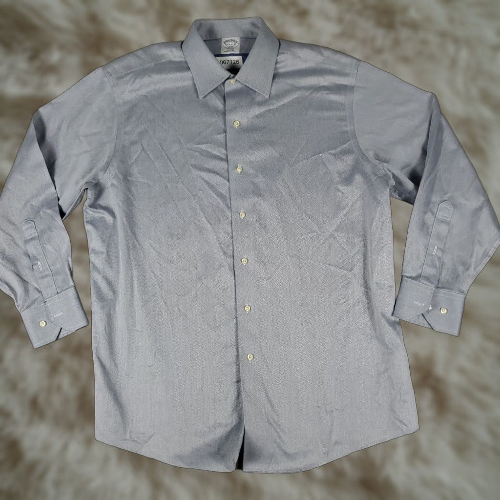 Brooks Brothers Brooks Brothers Shirt Mens 16.5 Blue Regent Dress Button Up Long Sleeve Regular Size 46R - 1 Thumbnail