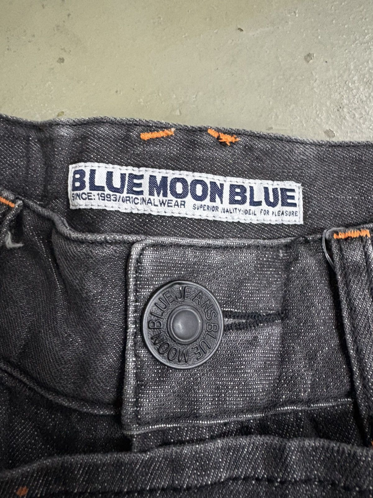 Hysteric Glamour Paint Splatter assymetrical denim mini short Blue Blue Japan Size 29" - 5 Thumbnail