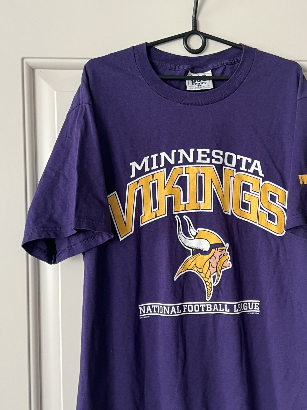 NFL Vintage 1998 Lee Sport Minnesota Vikings NFL T-Shirt Nutmeg Size US L / EU 52-54 / 3 - 3 Thumbnail