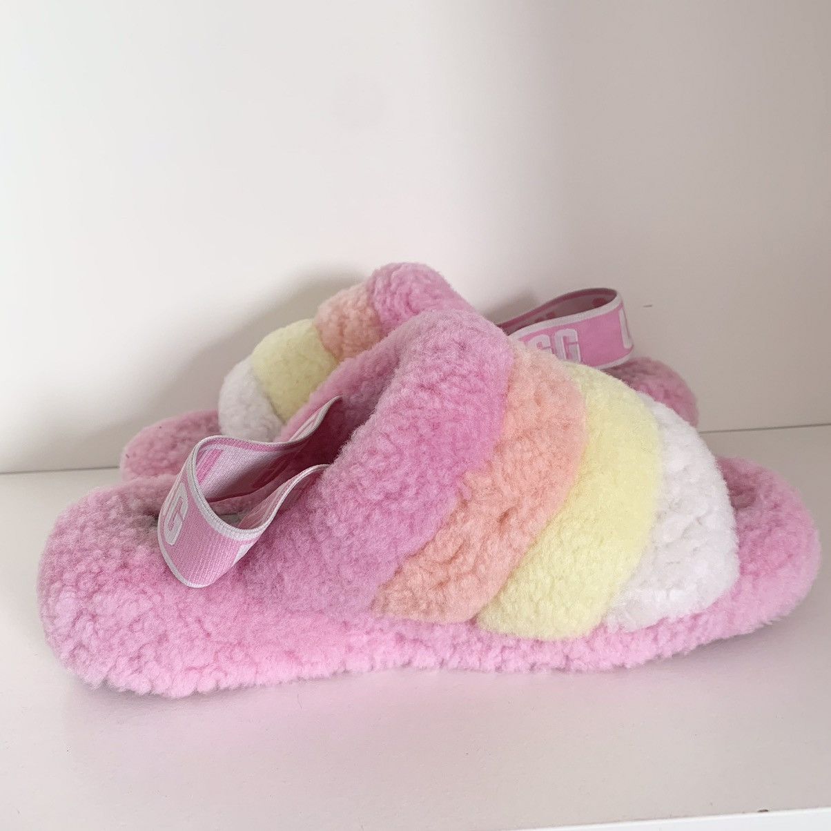 Ugg Ugh shearling pastel pink popsicle slides Size US 7 / IT 37 - 10 Thumbnail