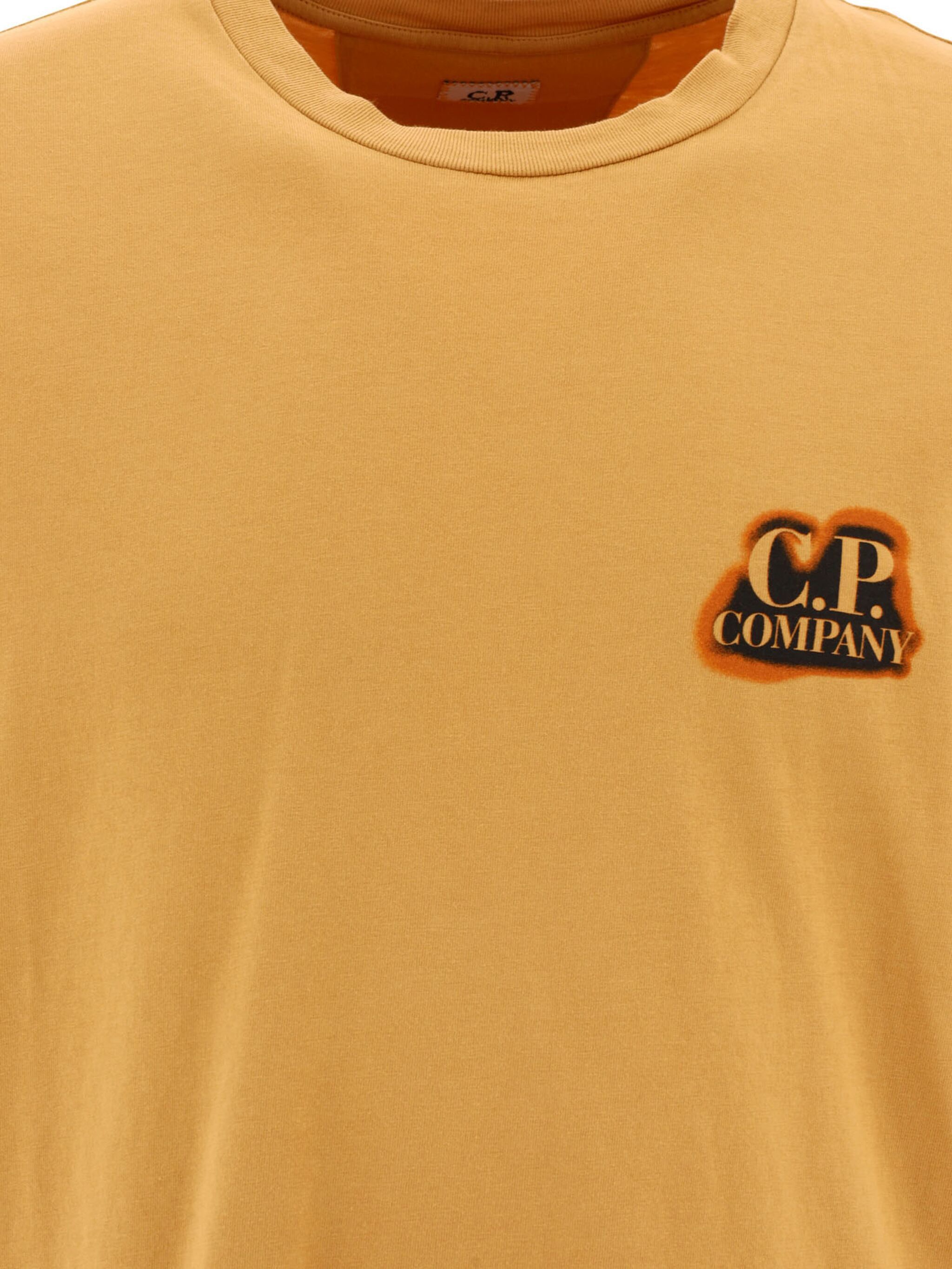 C.P. Company o1y1224 Logo Crewneck T-Shirt in Amber Orange Size US XL / EU 56 / 4 - 3 Thumbnail
