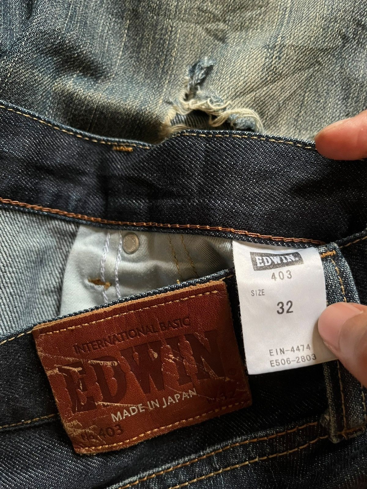 Edwin Vintage Japan Edwin 403 Indigo Distressed Loose Jeans Size US 34 / EU 50 - 9 Thumbnail