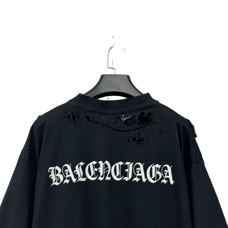 Balenciaga Balenciaga Make old holes and design Sanskrit printed shor Size US XL / EU 56 / 4 - 3 Thumbnail