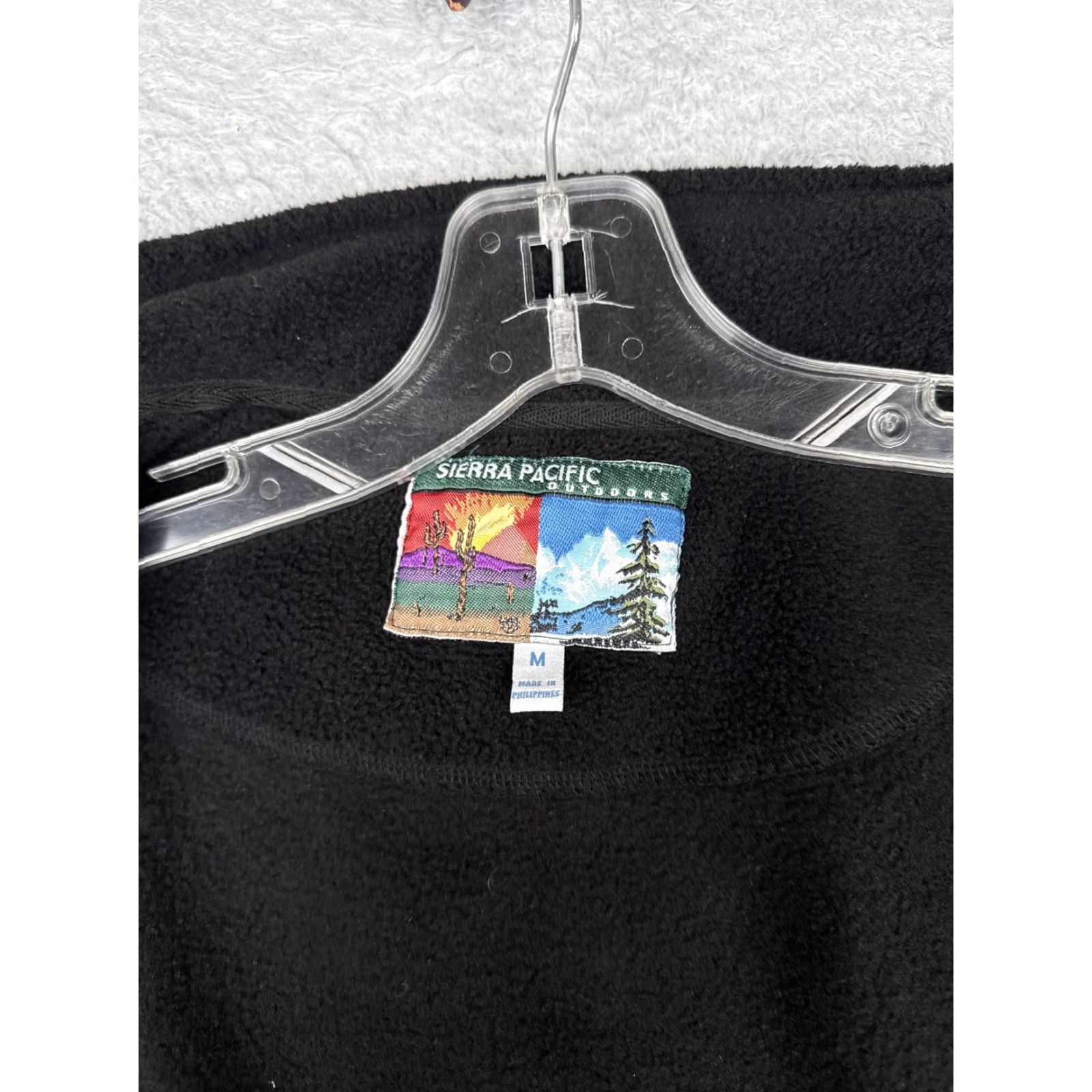 Logo 7 Wheels Manufacturing Vest Mens Medium Black Fleece Full Zip Sierra Pacific Logo Jacket? Size US M / EU 48-50 / 2 - 3 Thumbnail