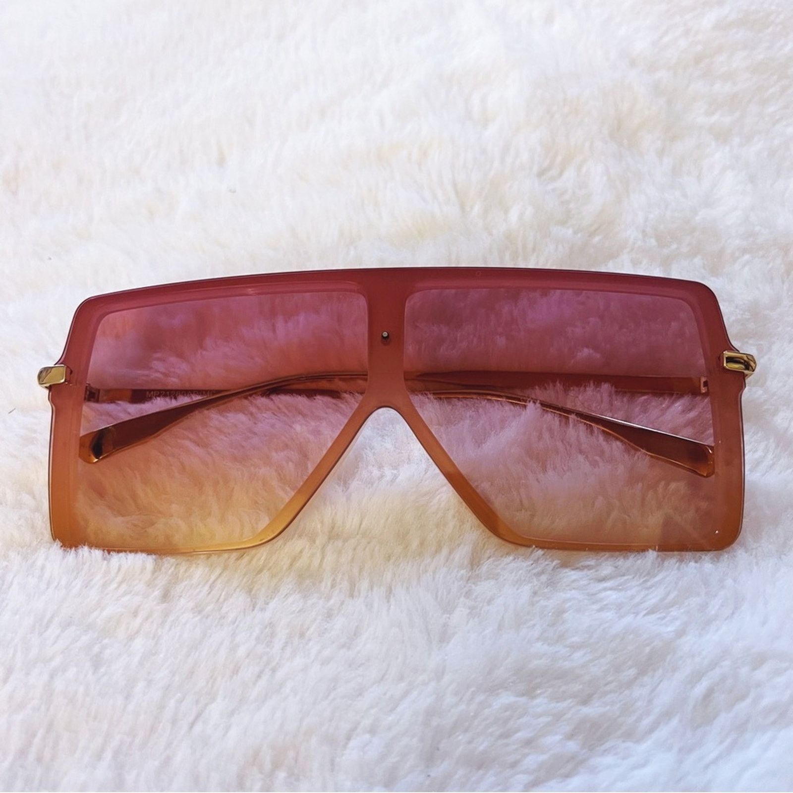 Other Ariel Pink Rectangle Full Frame Sunglasses Size ONE SIZE - 1 Thumbnail