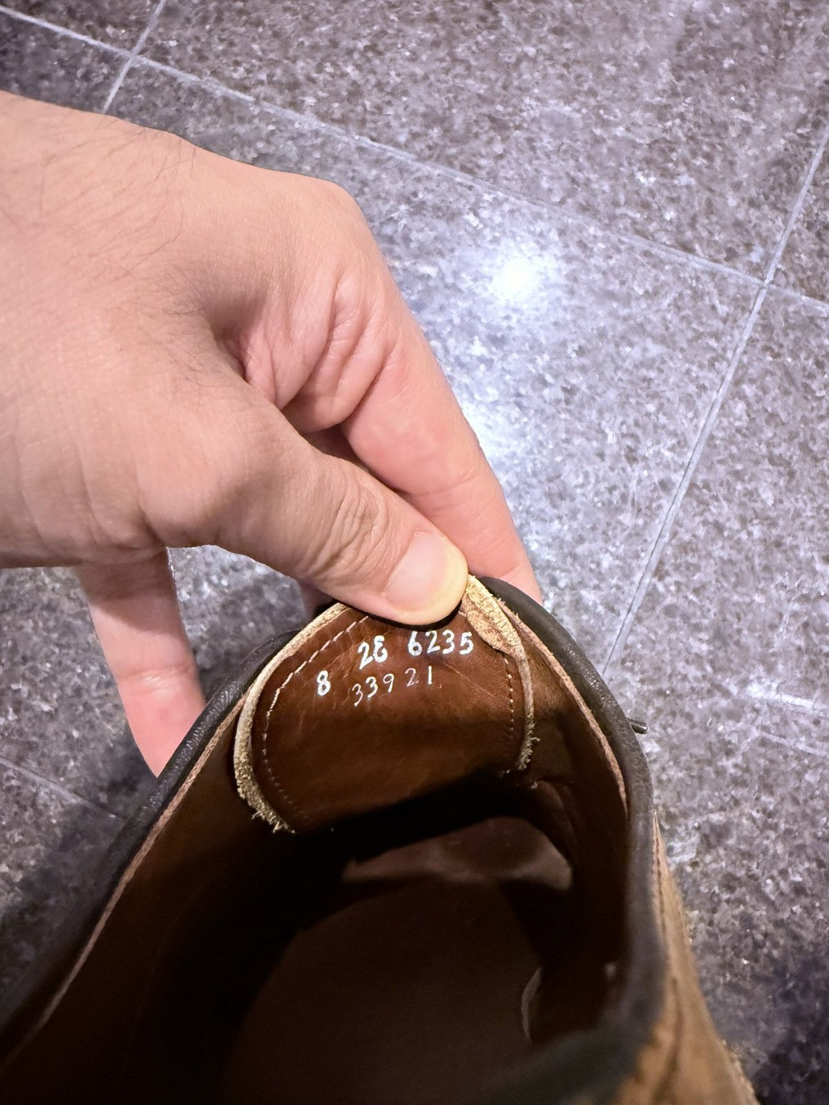 Allen Edmonds Walnut/Tan Allen Edmonds McAllister in 8EE Size US 8 / EU 41 - 3 Thumbnail