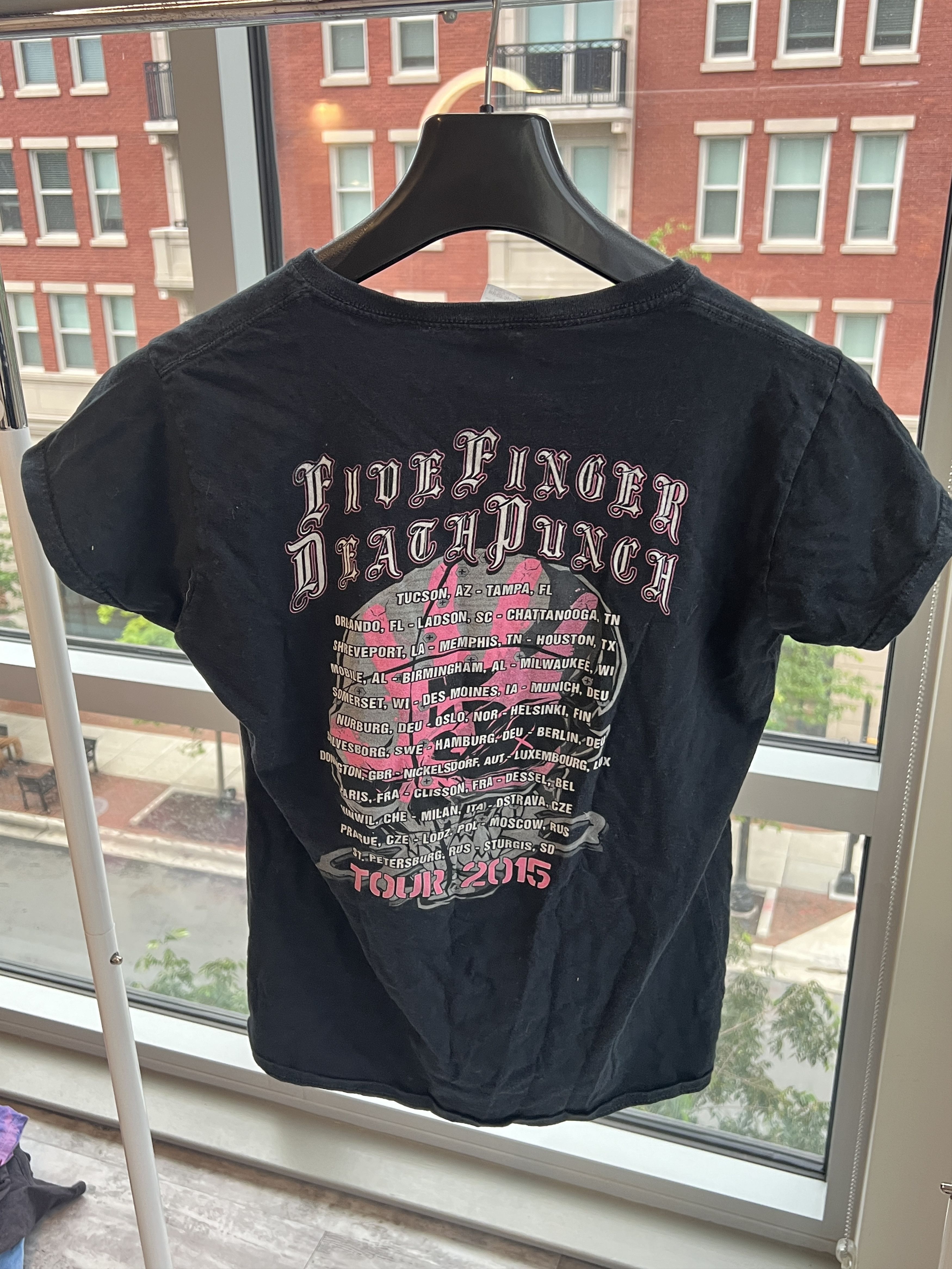 Other Five Finger Death Punch 2015 World Tour Graphic T-Shirt Size XL / US 12-14 / IT 48-50 - 3 Thumbnail