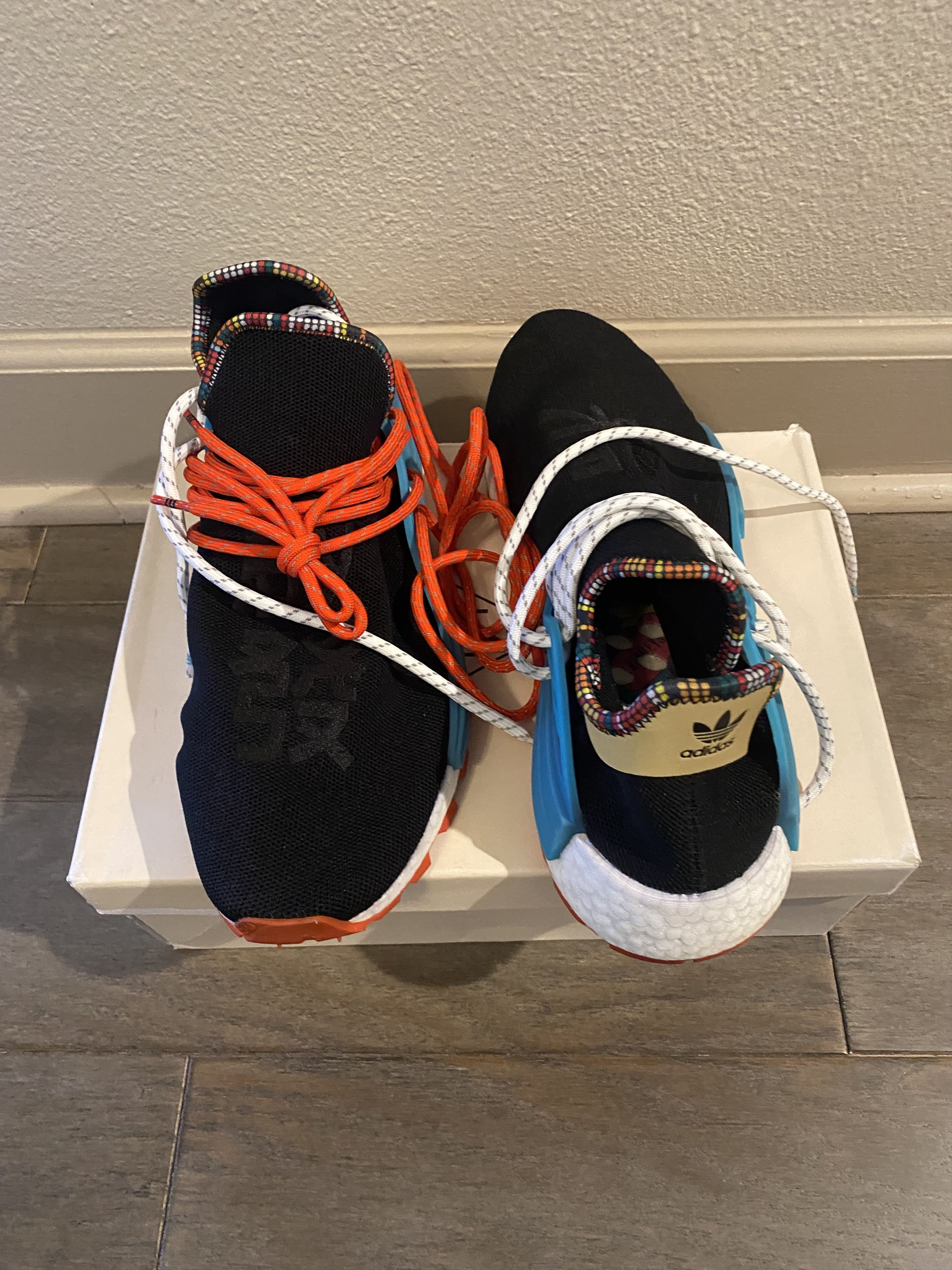 Adidas × Pharrell PW Solar HU NMD Size US 10 / EU 43 - 4 Thumbnail