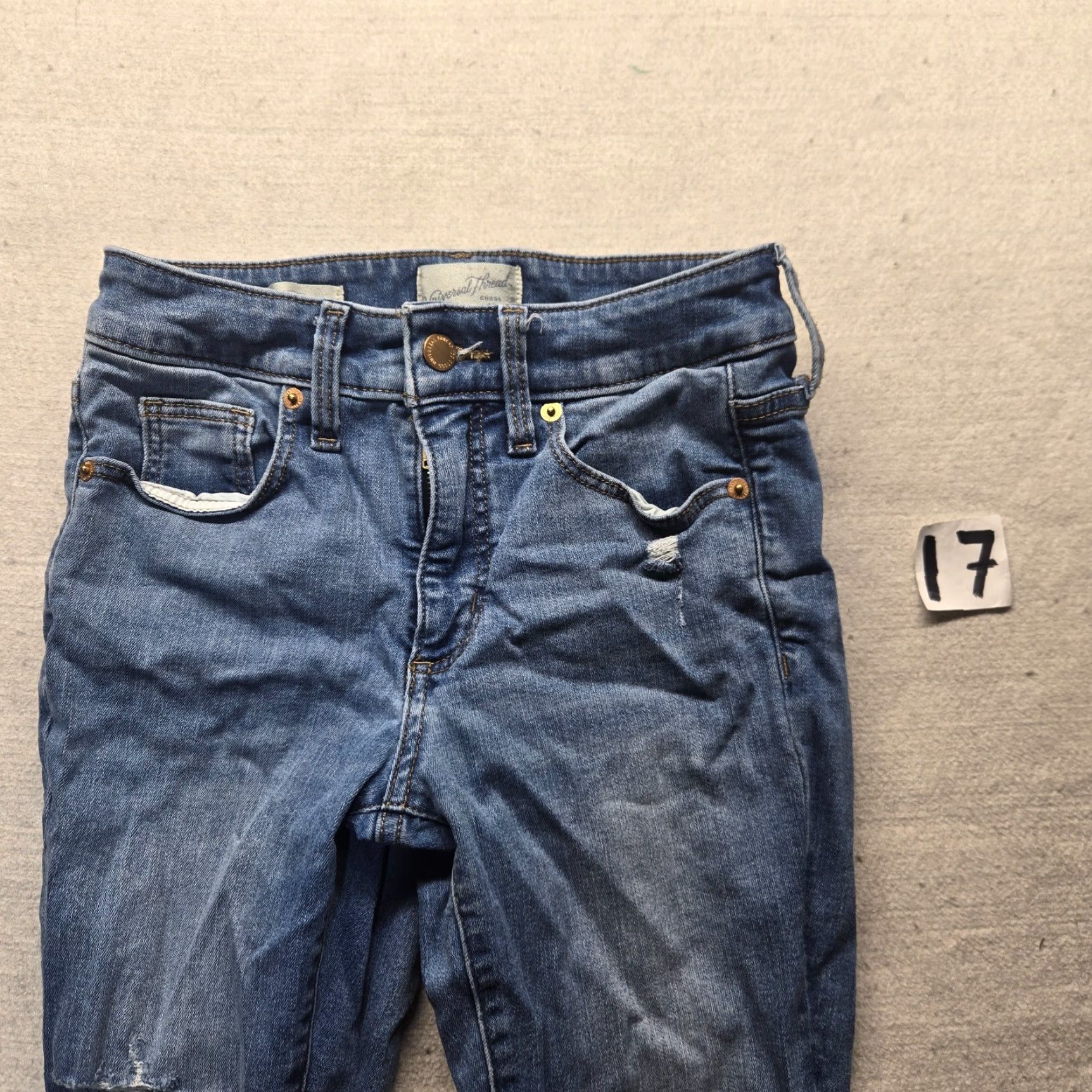 Vintage Universal Thread Goods Co Jeans Skinny Blue Denim Pants Adult Women's 00/24R Denim Blue Skinny Jeans Women 00 24R Size 24" / US 00 / IT 34 - 3 Thumbnail