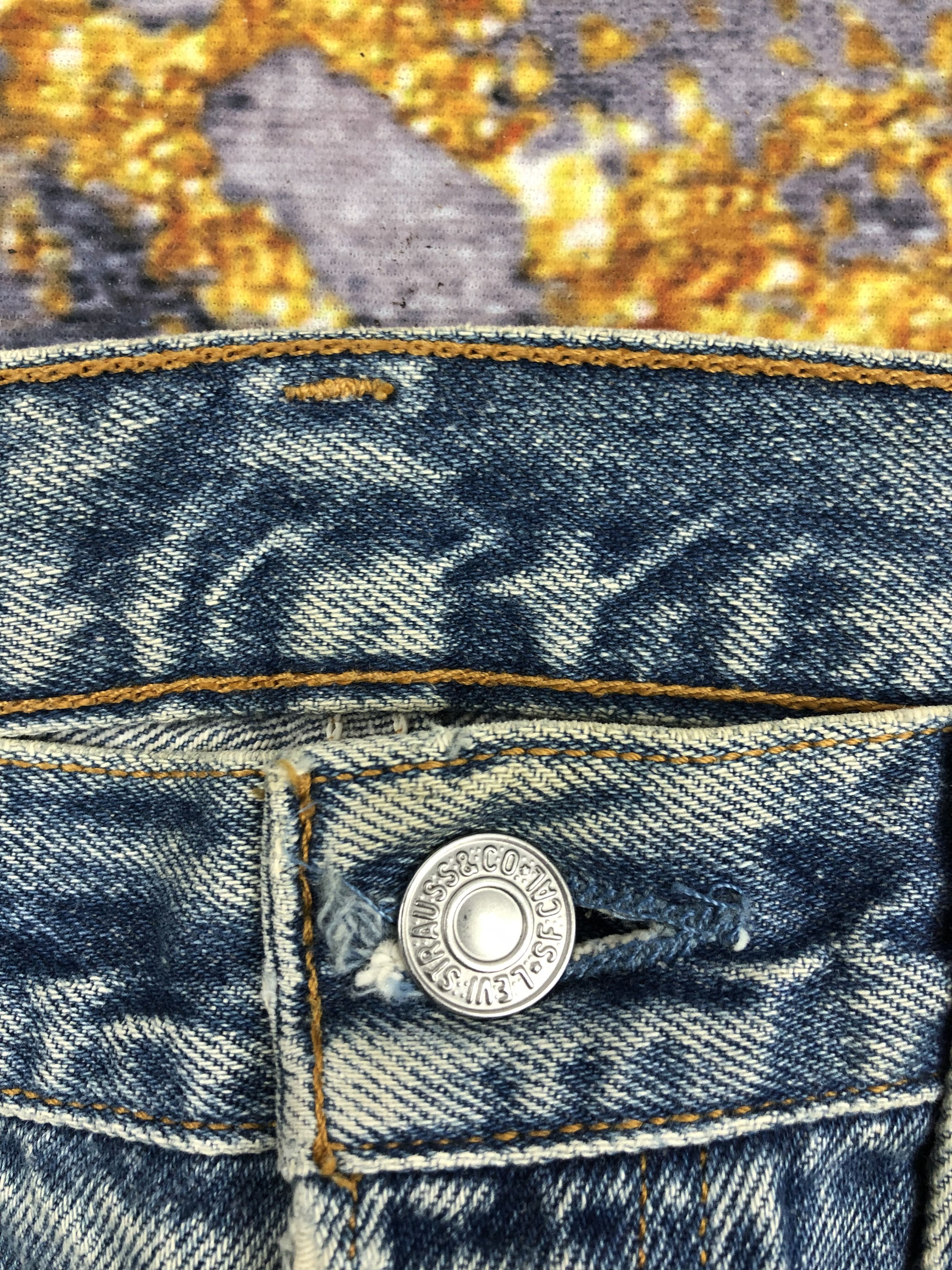 Levi's Vintage 9s Levis 501 Faded Blue Jeans DPP0068 Size US 30 / EU 46 - 9 Thumbnail