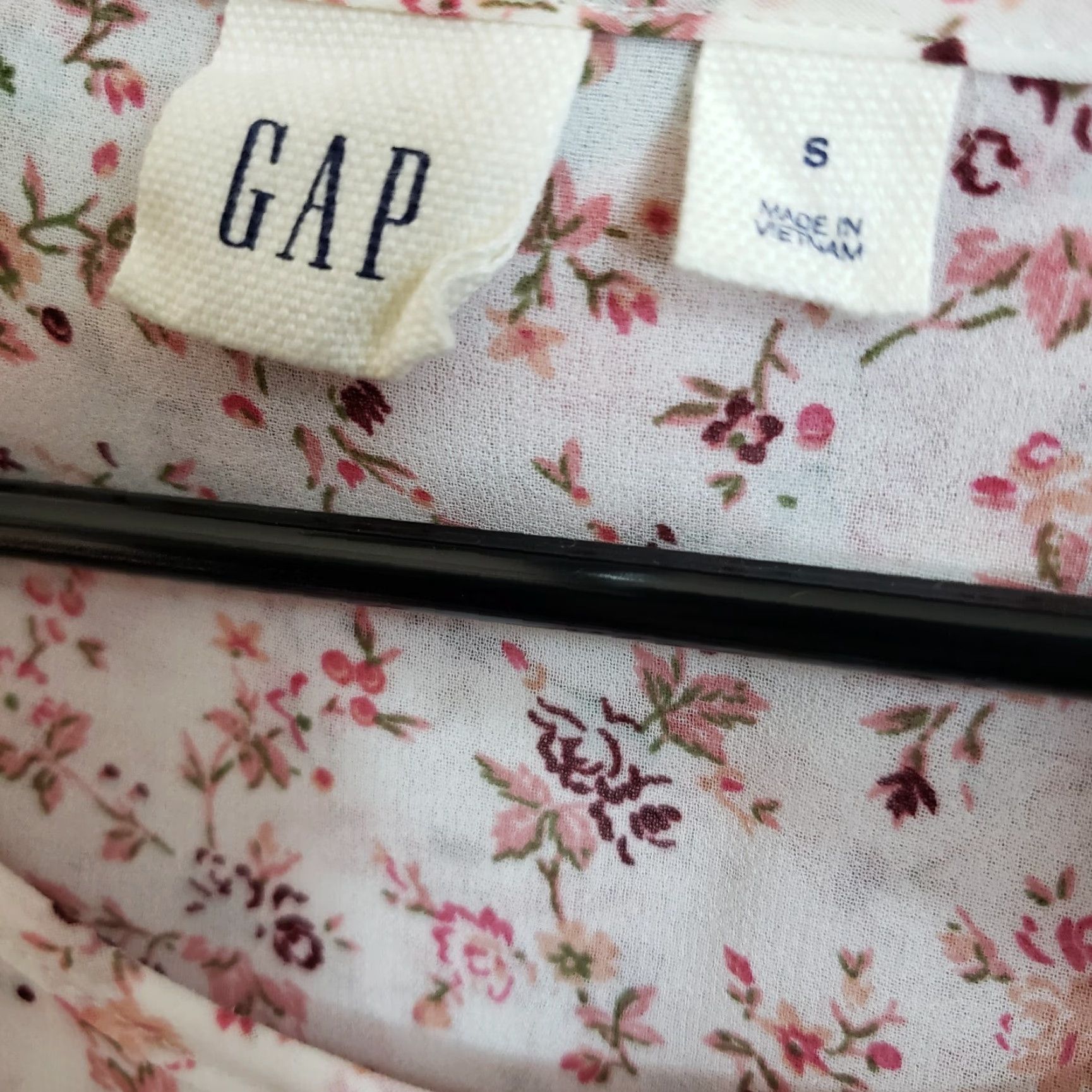 Gap Gap Blouse Pink White Floral Long Sleeve Ruffle Sheer Women’s Sz S Regular Size Small Shirt Size S / US 4 / IT 40 - 5 Thumbnail
