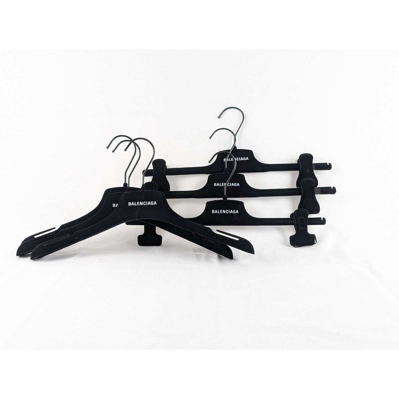 Balenciaga o1rshd1 Q:3 / 3 Top Hangers and 3 Bottom Hangers in Black Size ONE SIZE - 4 Thumbnail