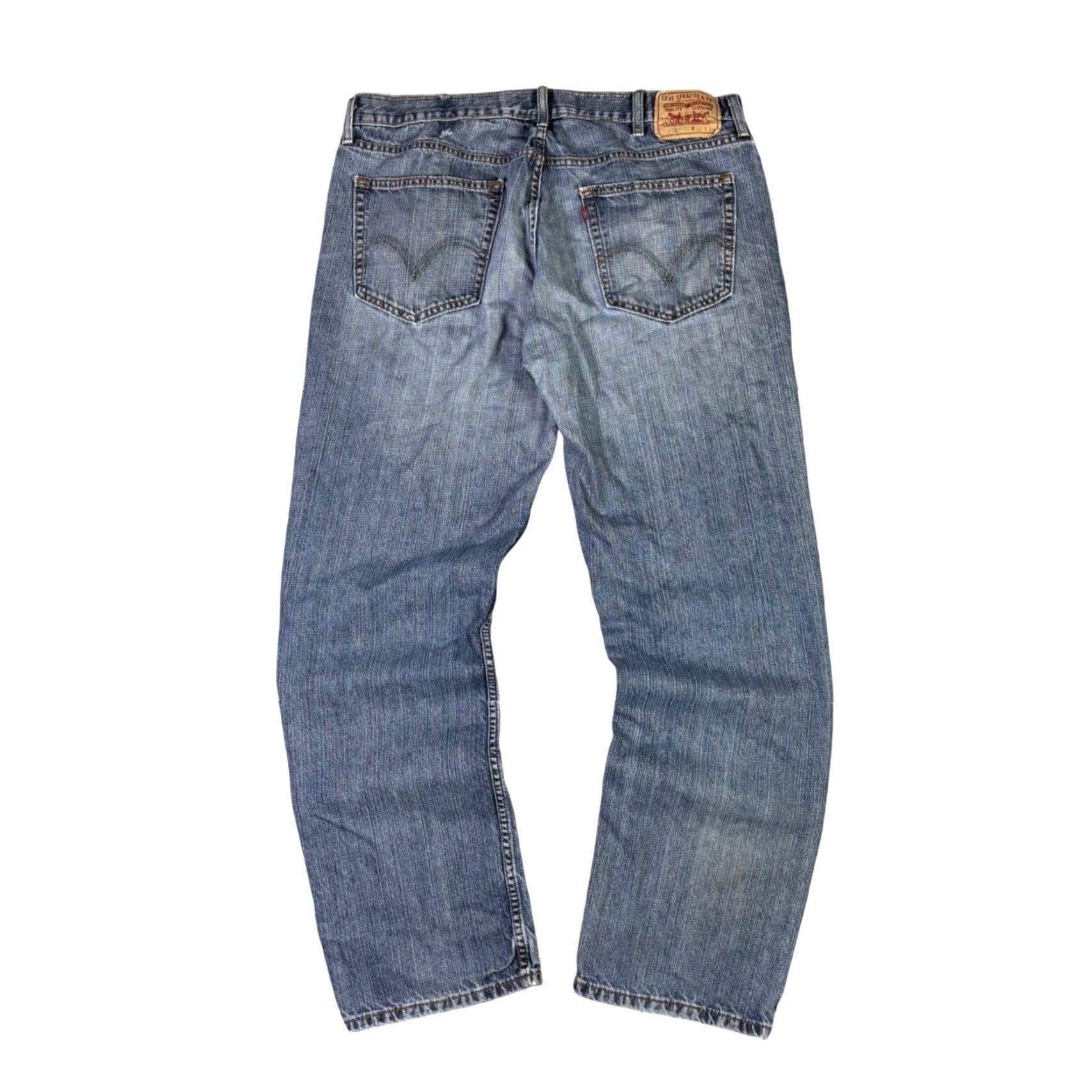 Levi's Vintage Levi's 559 Jeans Bootcut Straight Fit Distressed Faded Wash 36x33 Mens Jeans 90s Blue Size US 36 / EU 52 - 2 Thumbnail