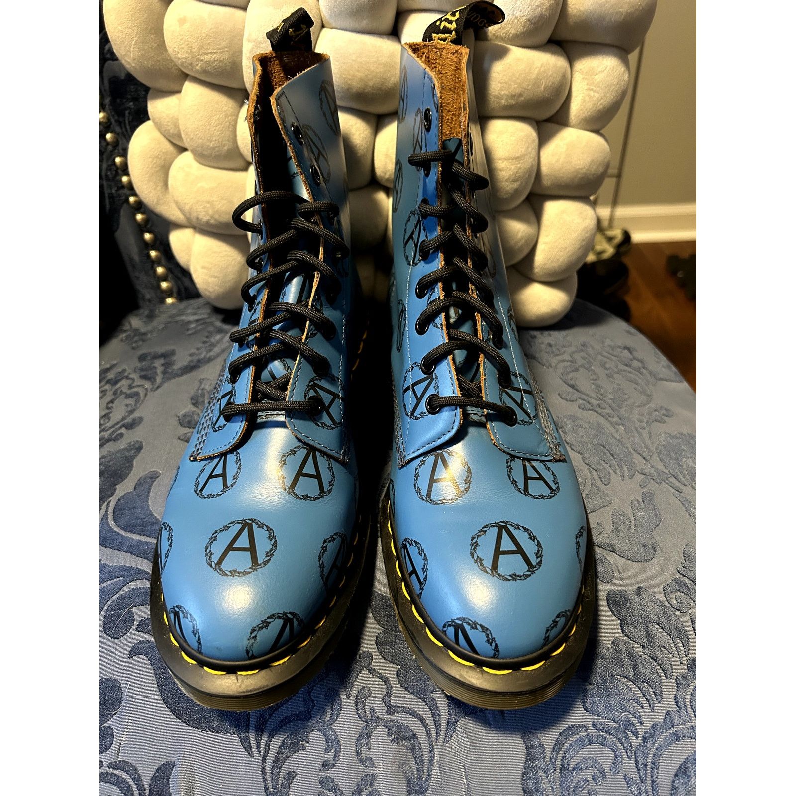 Dr. Martens Super Rare! Dr Martens x Undercover Supreme Anarchy Blue Size US 9 / EU 42 - 3 Thumbnail