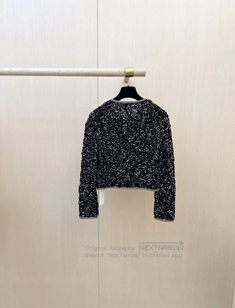 Chanel Chanel 25P black and white rhinestone-edged jacket Size XS / US 0-2 / IT 36-38 - 2 Thumbnail
