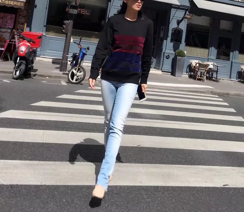Chanel Chanel Blue plush sweatshirt Size XXS / US 00 / IT 34 - 2 Thumbnail