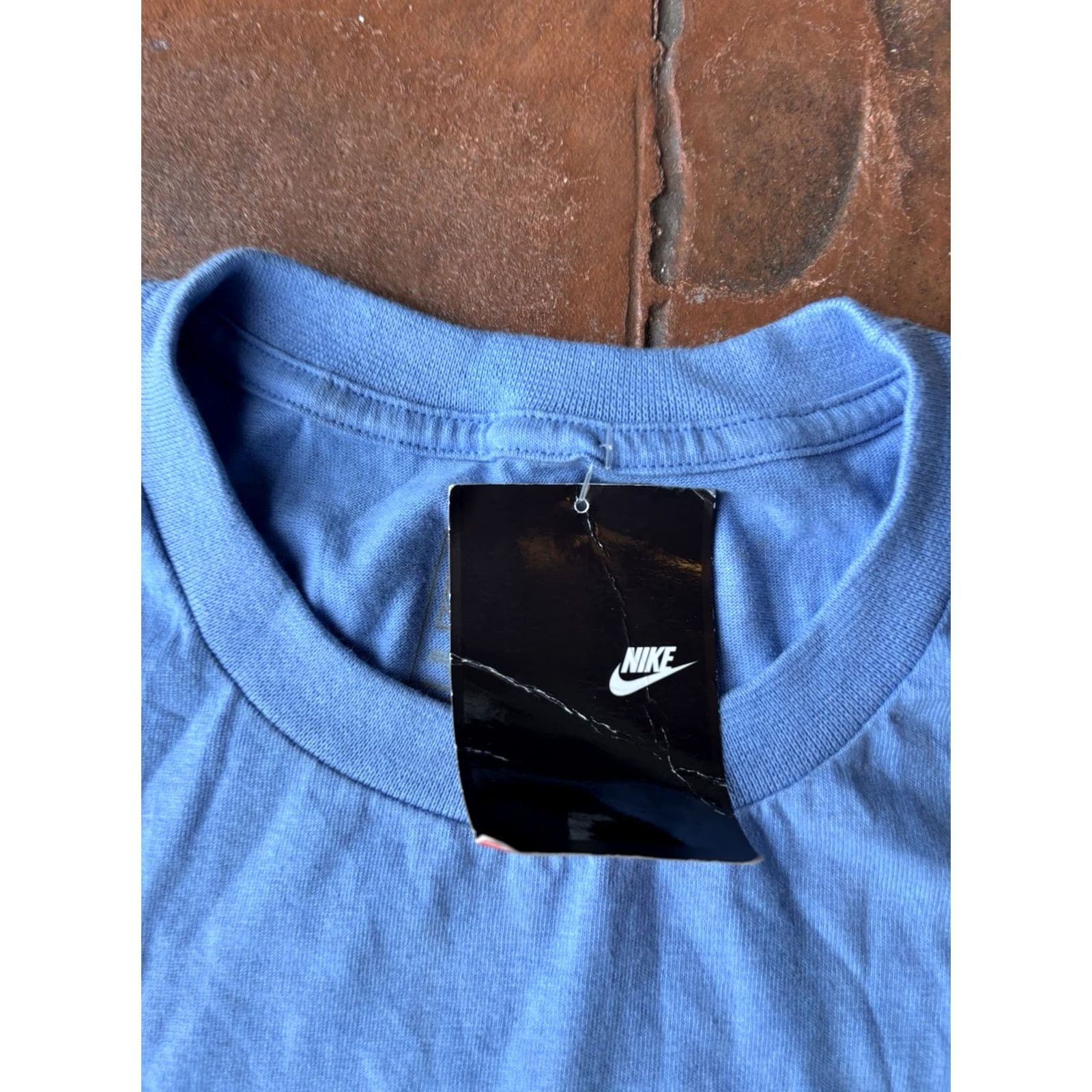 Nike VINTAGE Nike Air Force One Grunge Cyber Graphic T-Shirt Mens XL Blue Size US XL / EU 56 / 4 - 5 Thumbnail