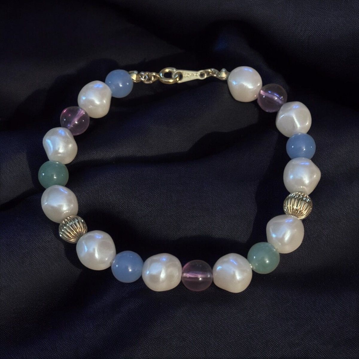 Vintage Vintage Avon freshwater pearl and bead bracelet Size ONE SIZE - 1 Thumbnail