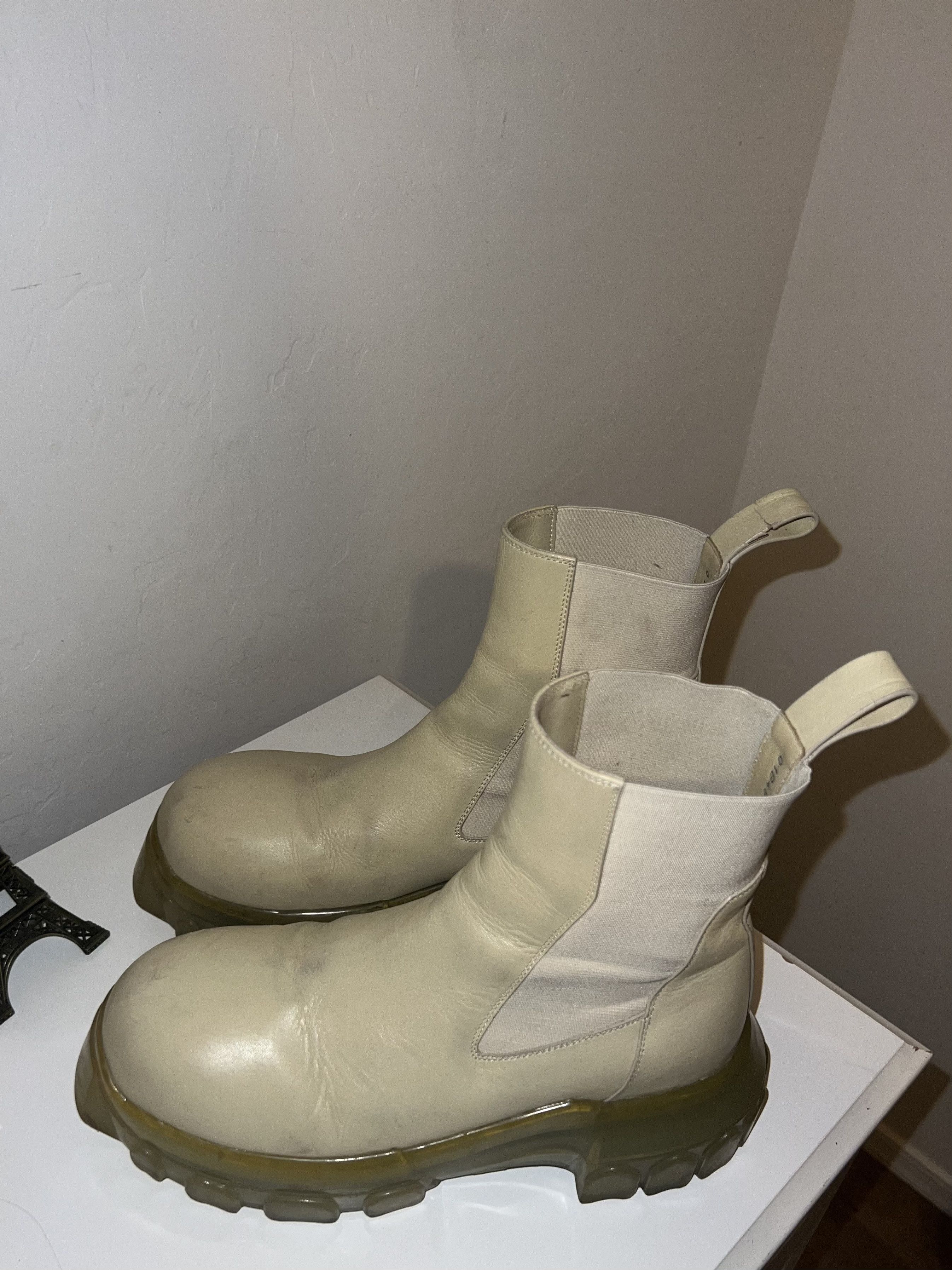 Rick Owens Rick Owens Off-White Cream Beatle Bozo Tractor Chelsea Boots Size US 9 / EU 42 - 7 Thumbnail