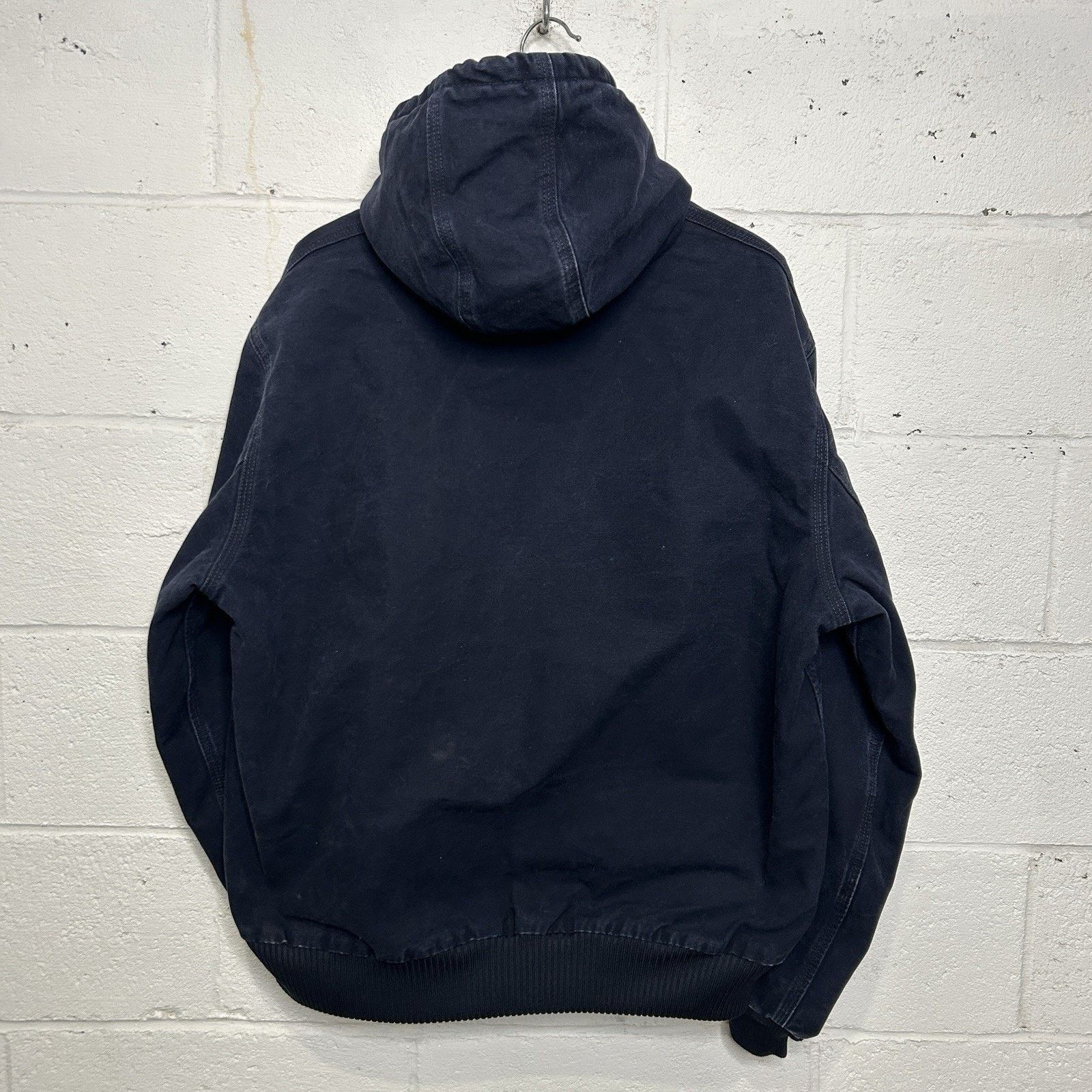 Carhartt Vintage Carhartt Hooded Active Jacket “Midnight Blue” J130 Size US L / EU 52-54 / 3 - 13 Thumbnail