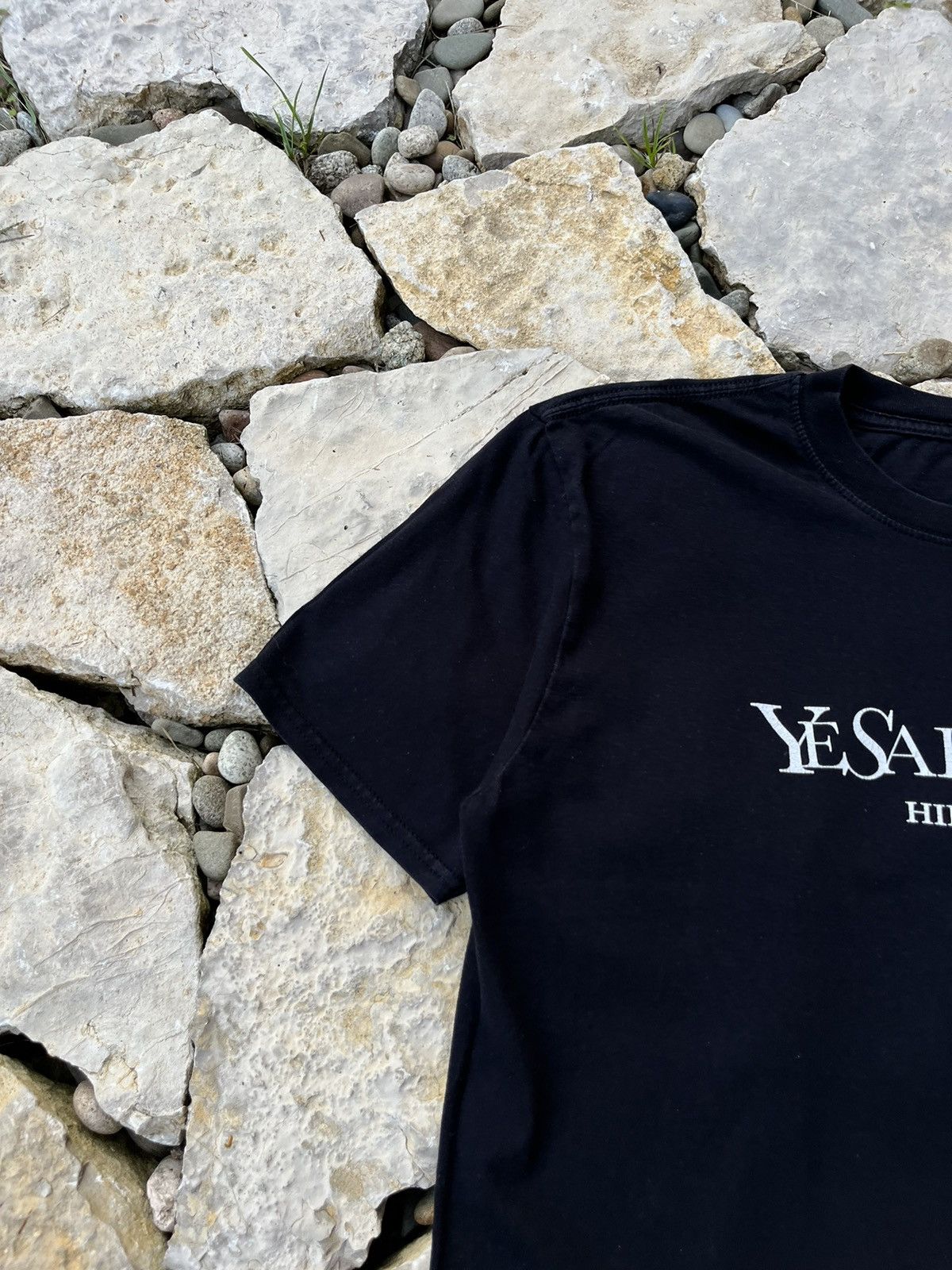 Kanye West × Vintage Vintage Ye Saint West Kanye y2k tee USA logo t-shirt archive Size US L / EU 52-54 / 3 - 4 Thumbnail