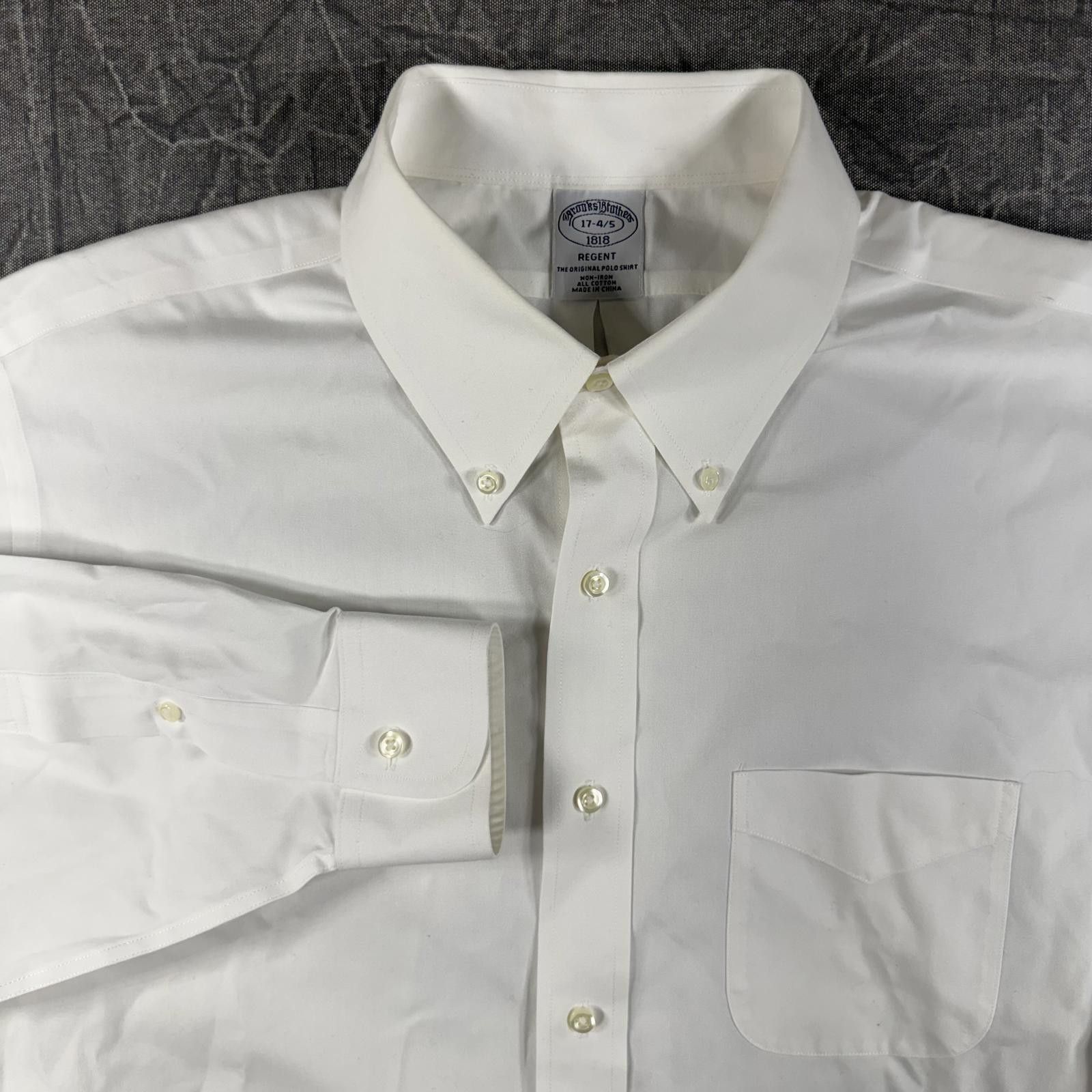 Brooks Brothers Brooks Brothers Shirt Men's 17 White Long Sleeve Button Down Size US L / EU 52-54 / 3 - 1 Thumbnail