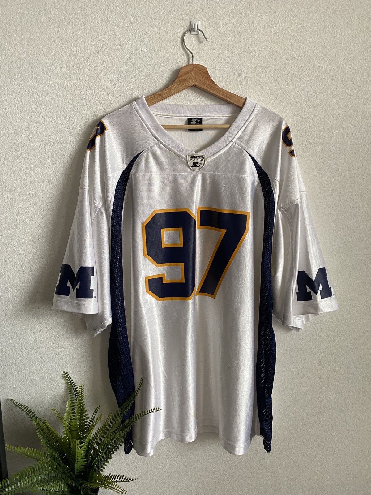 Starter Vintage 90s Michigan Wolverines Starter Jersey Size US XXL / EU 58 / 5 - 1 Thumbnail