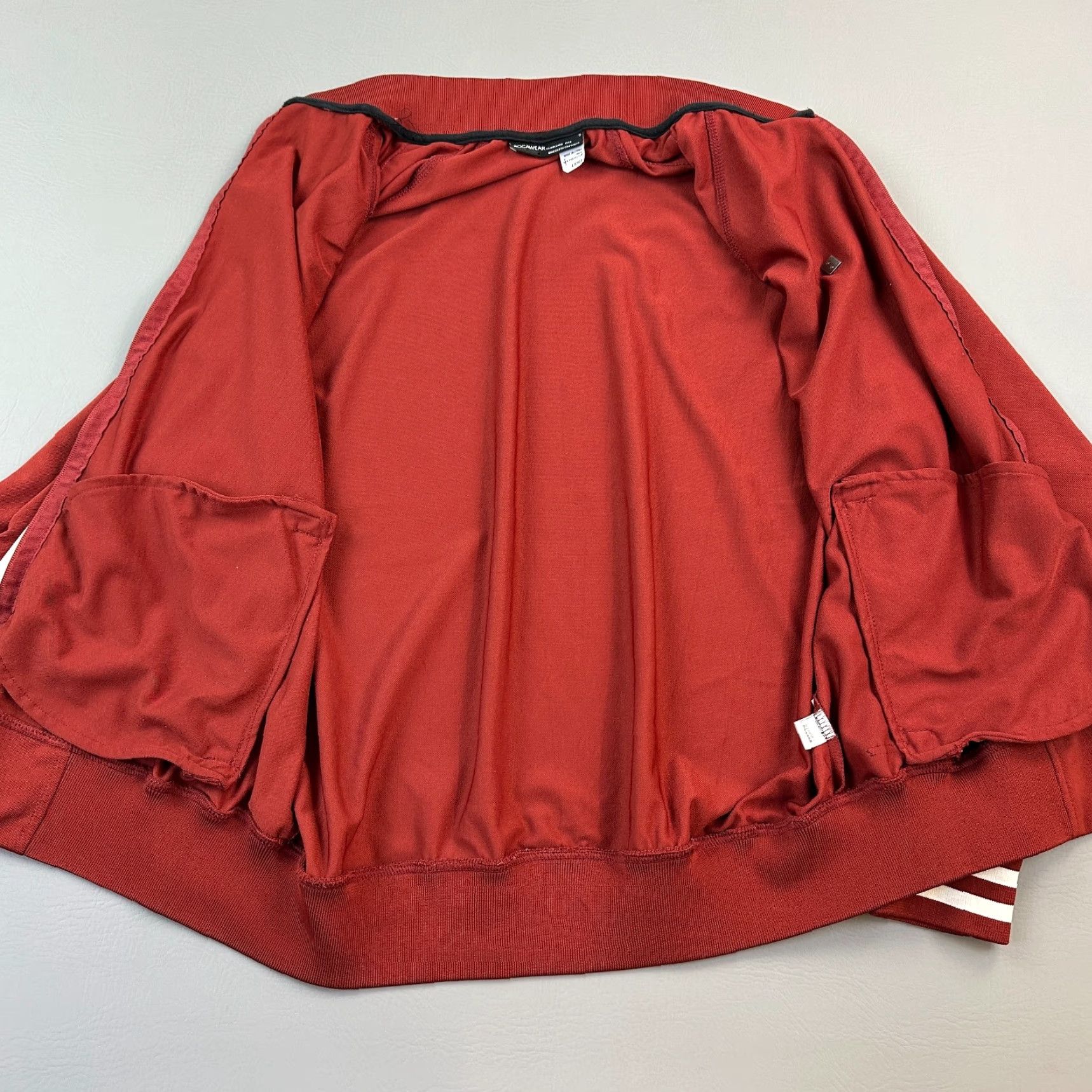 Rocawear VINTAGE Rocawear Track Jacket Mens L Red White Hip Hop Street Wear Y2K City Logo Retro Size US L / EU 52-54 / 3 - 7 Thumbnail