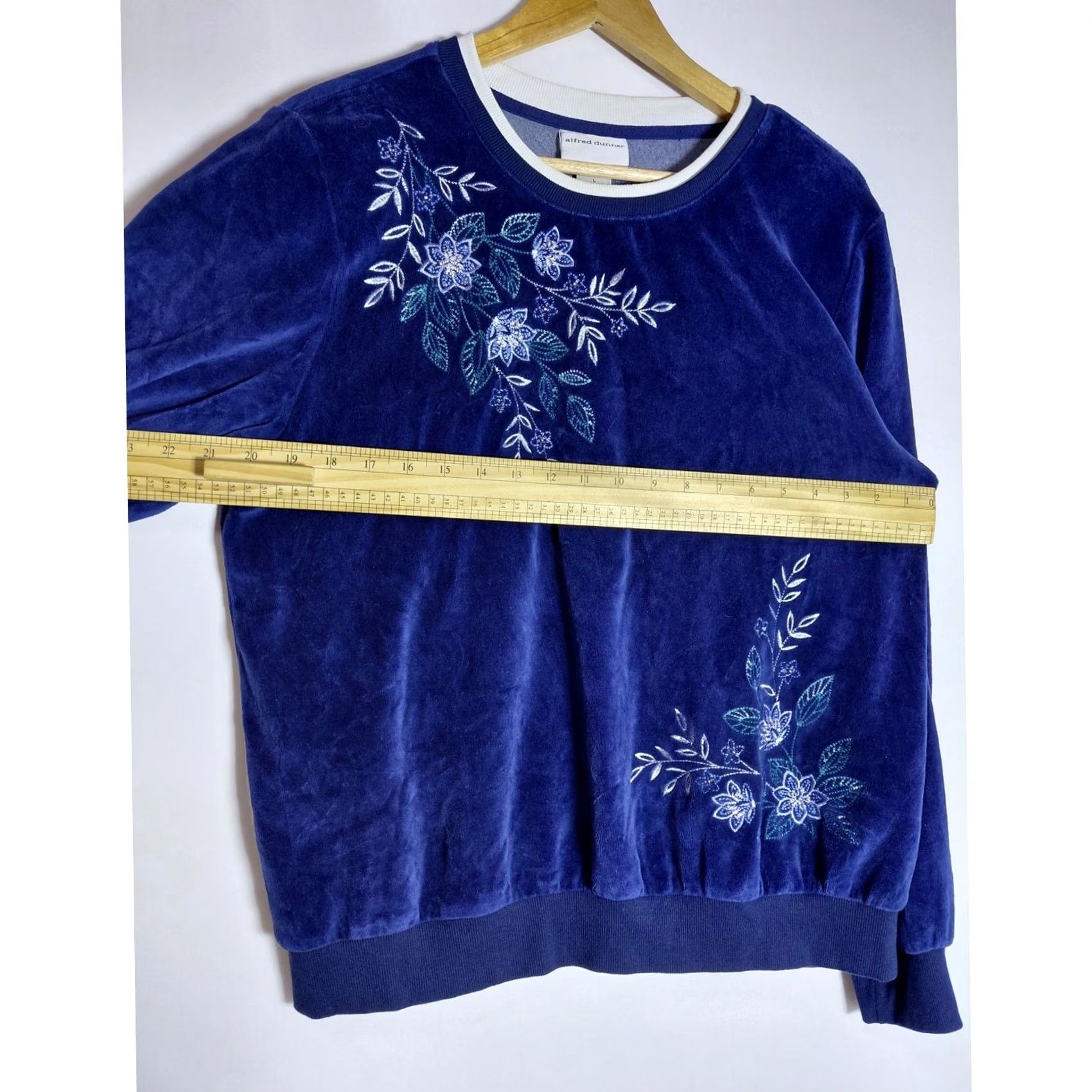 Vintage Alfred Dunner Embroidered Blue Knit Long Sleeve Women's Size L Crew Neck Pullover Sweater Knit Clothing Casual Size L / US 10 / IT 46 - 6 Thumbnail