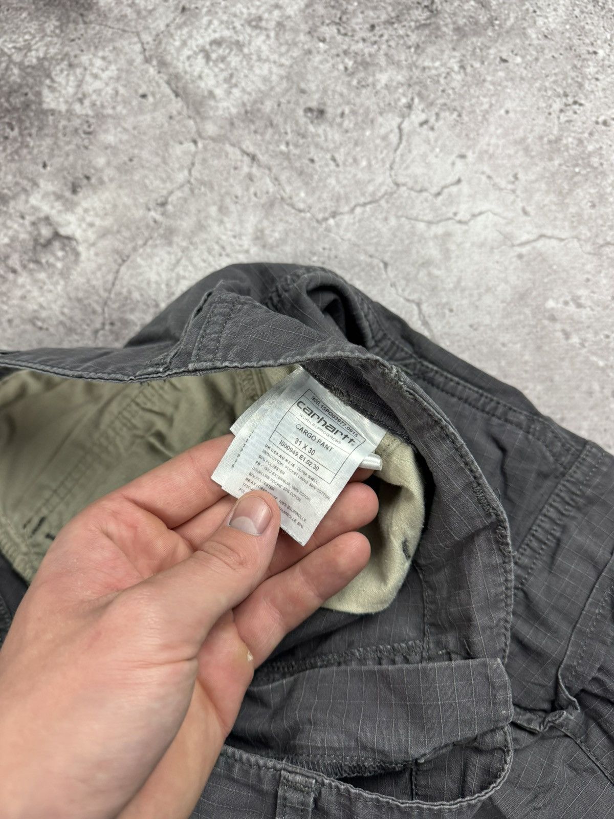 Carhartt Vintage Carhartt Cargo Baggy Pants Y2K Japanese 34x34 Size US 31 - 7 Thumbnail