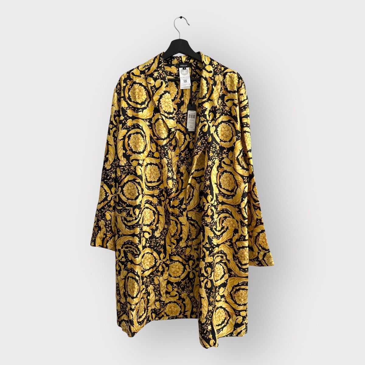Versace STEAL! Versace Silk Twill Baroquel Robe (Brand New) Size US L / EU 52-54 / 3 - 1 Thumbnail